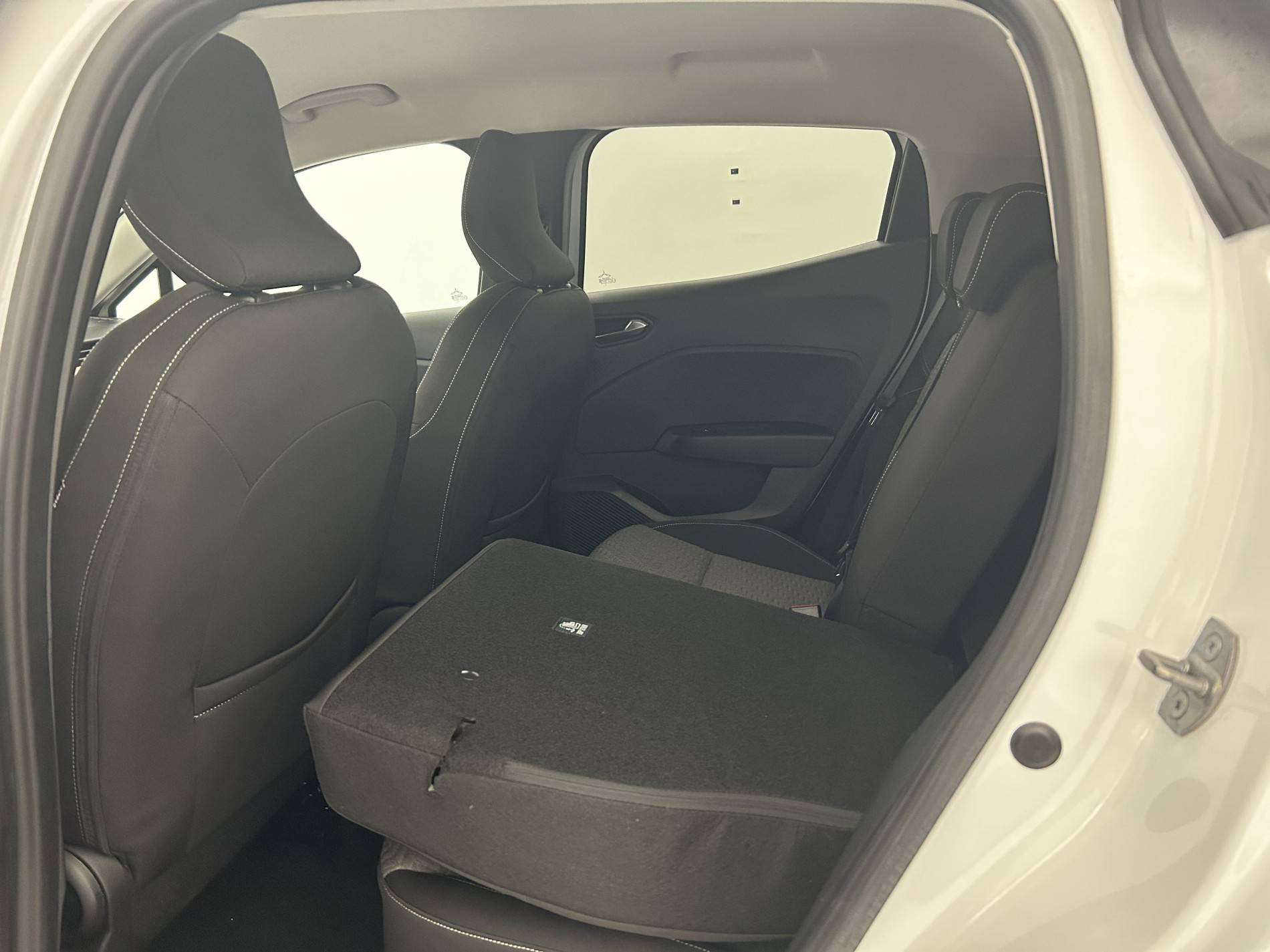 Vente en ligne Renault Clio 5 Clio SCe 65 au prix de 13 391 €