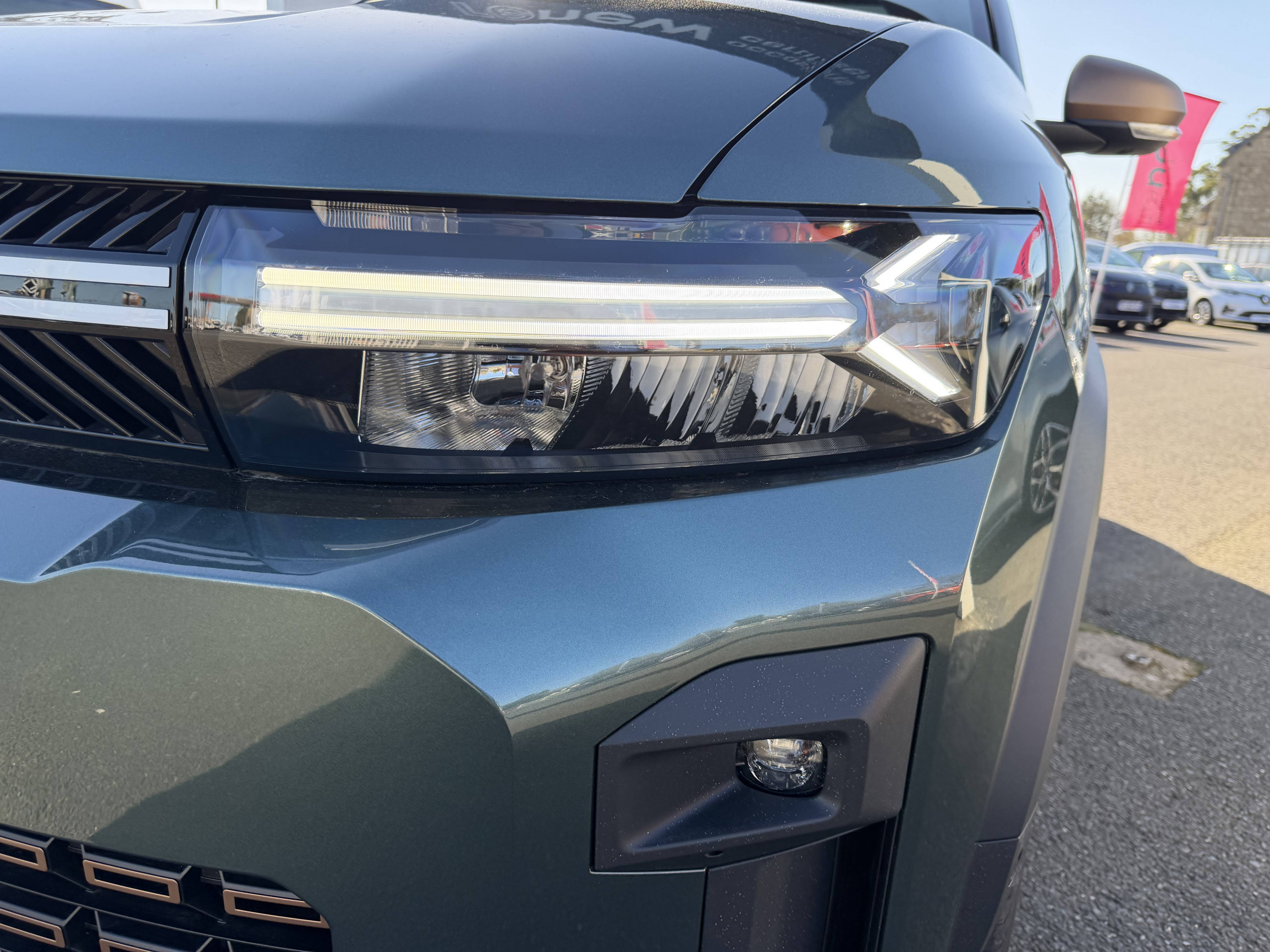 Vente en ligne Dacia Bigster Bigster Hybrid-G 150 4x4 au prix de 35 350 €