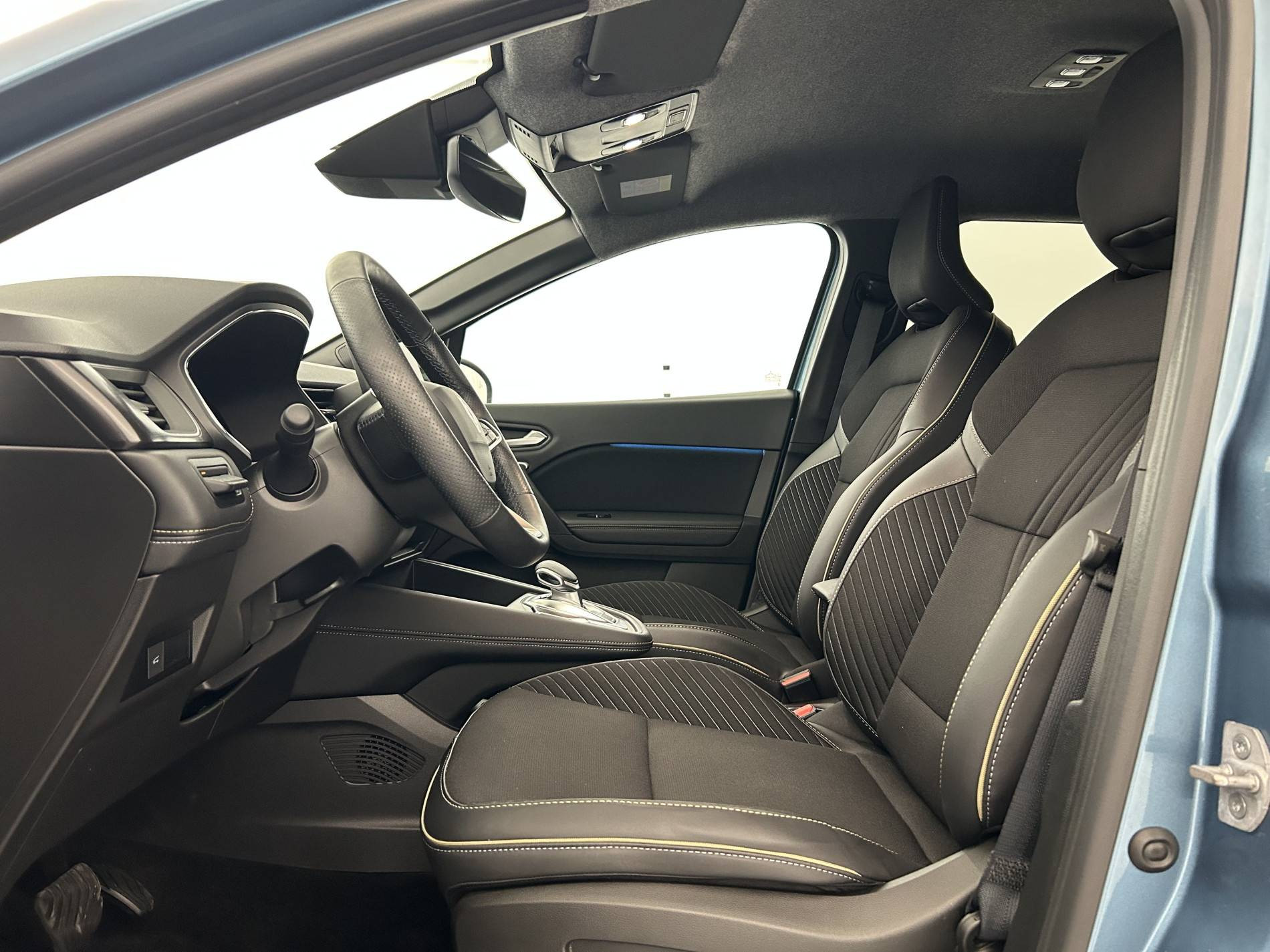 Vente en ligne Renault Symbioz  E-Tech full hybrid 145 au prix de 26 790 €