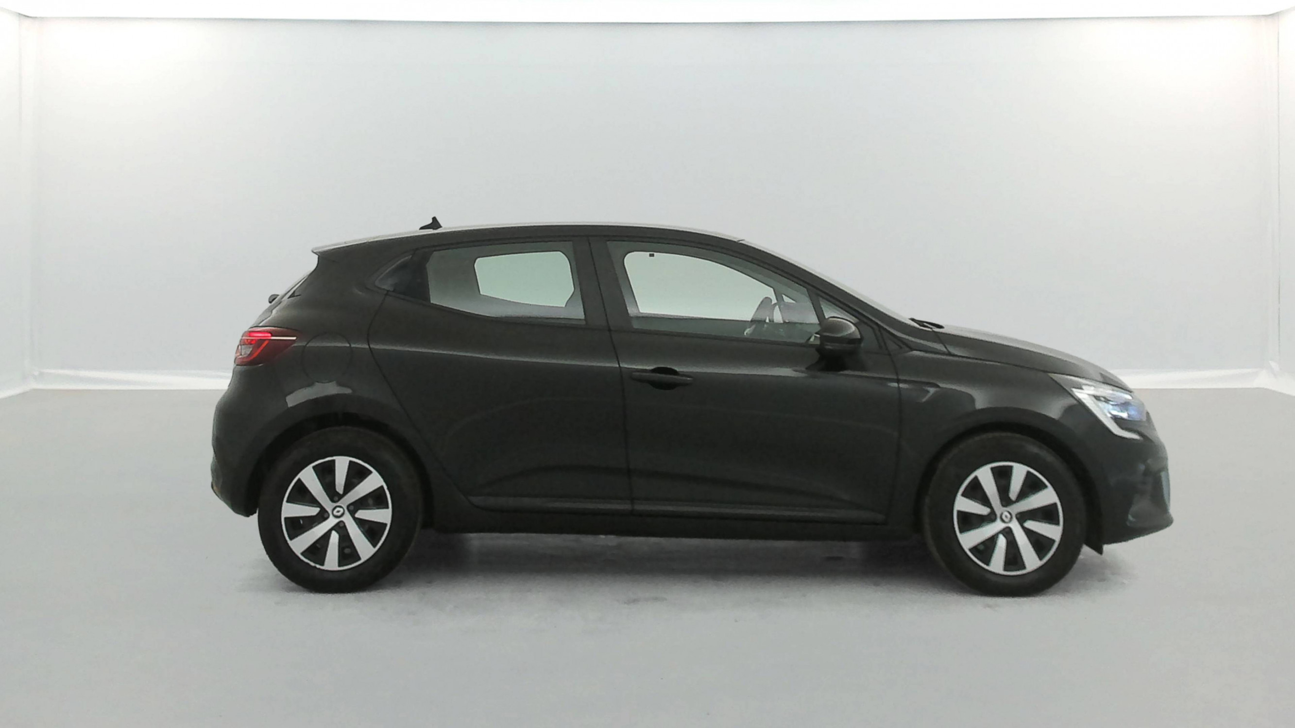 Vente en ligne Renault Clio 5 Clio TCe 90 au prix de 13 990 €