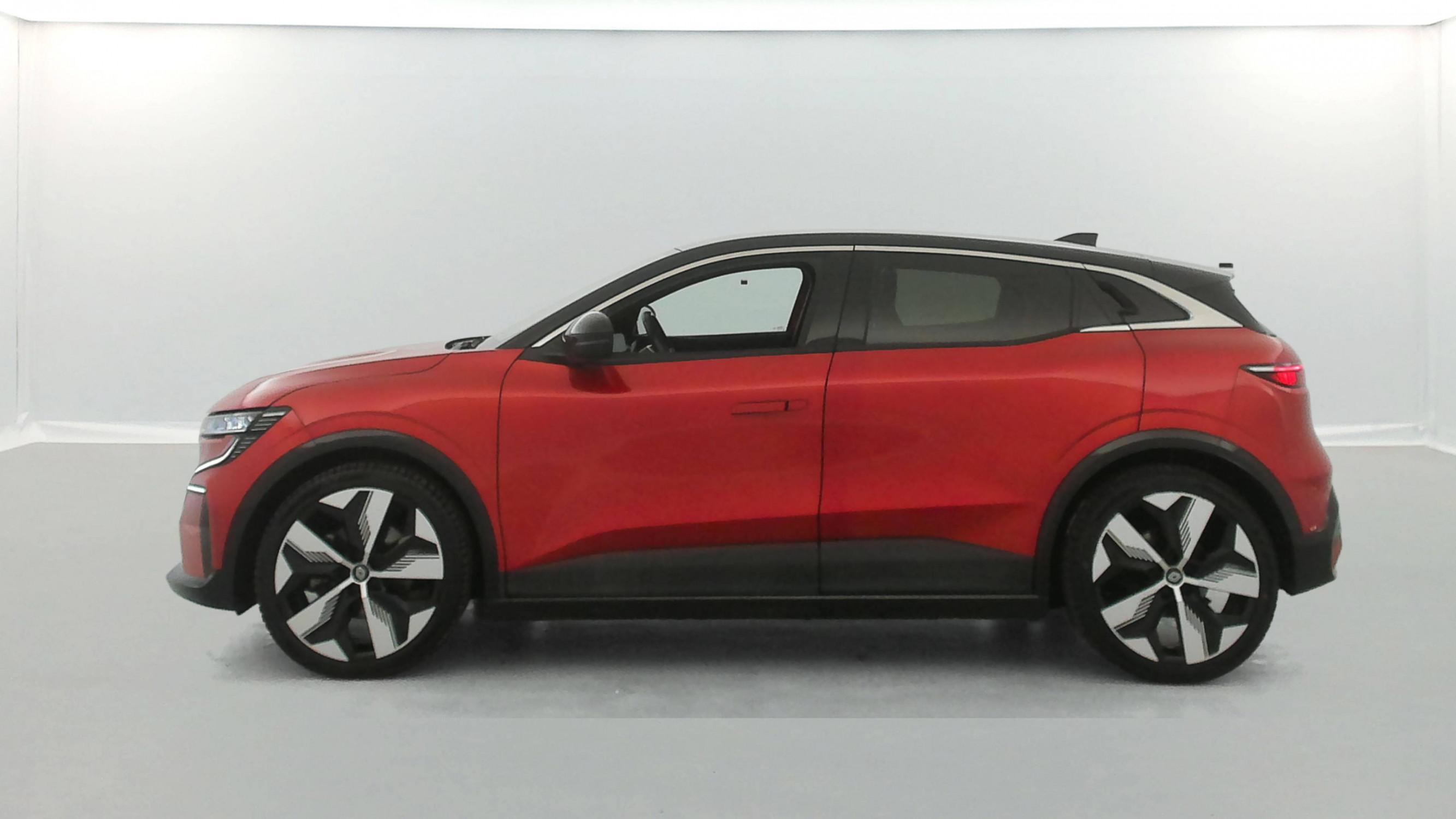 Vente en ligne Renault Megane E-Tech  EV40 130ch standard charge au prix de 19 990 €