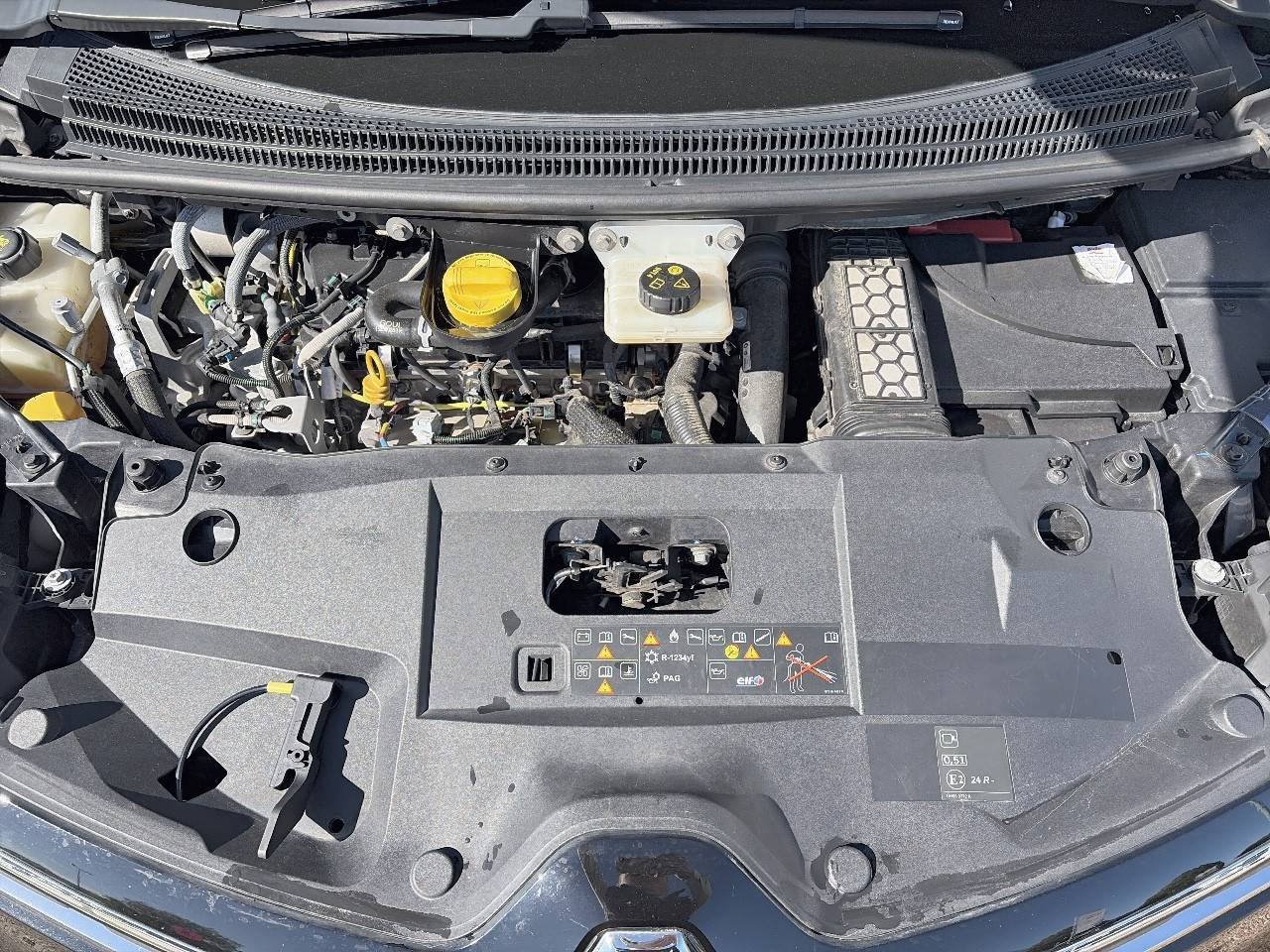 Vente en ligne Renault Grand Scenic 4 Grand Scenic Blue dCi 120 EDC au prix de 15 990 €