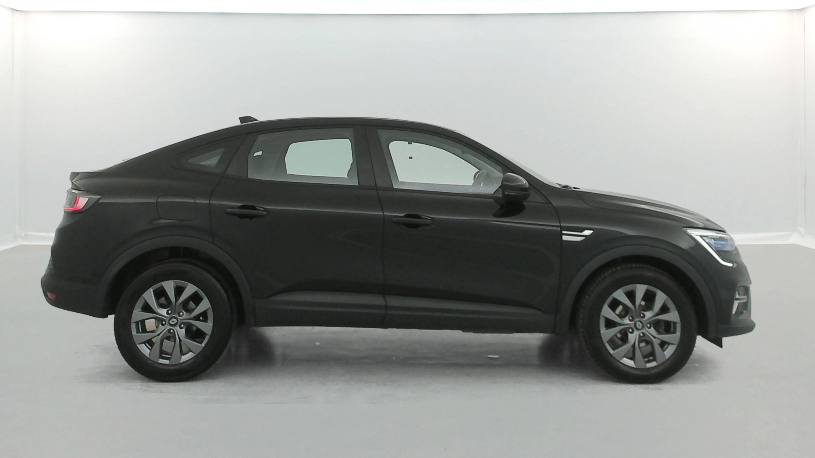 Vente en ligne Renault Arkana  TCe 140 EDC - 23 au prix de 20 490 €