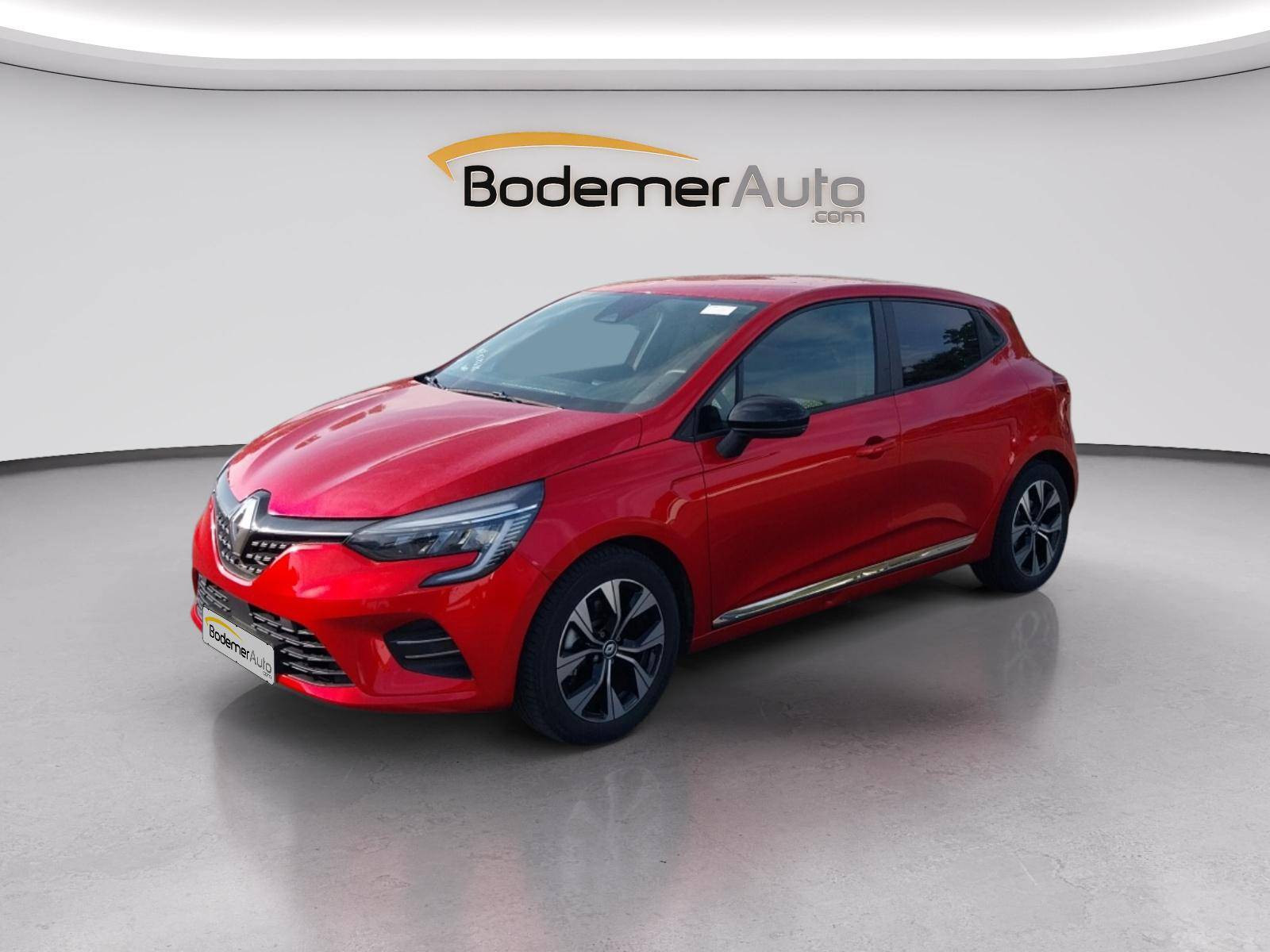 Renault Clio 5 Clio E-Tech full hybrid 145 occasion de 2023 en vente à Caen
