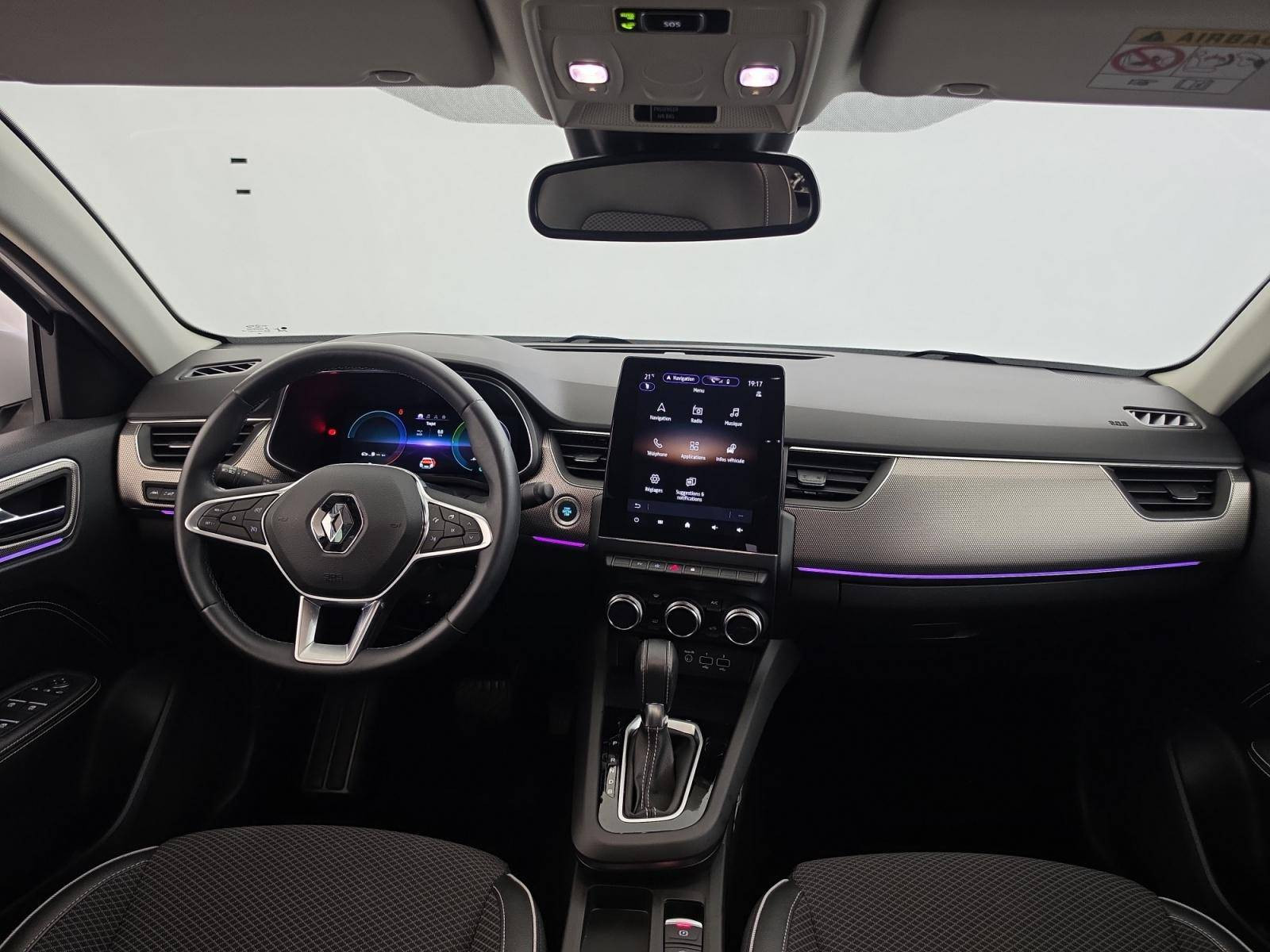 Vente en ligne Renault Arkana  E-Tech hybride 145 - 22 au prix de 21 990 €
