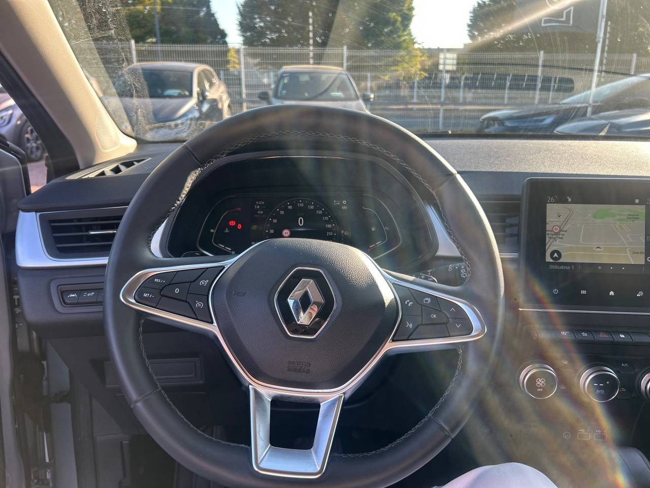 Vente en ligne Renault Captur  mild hybrid 160 EDC au prix de 18 890 €