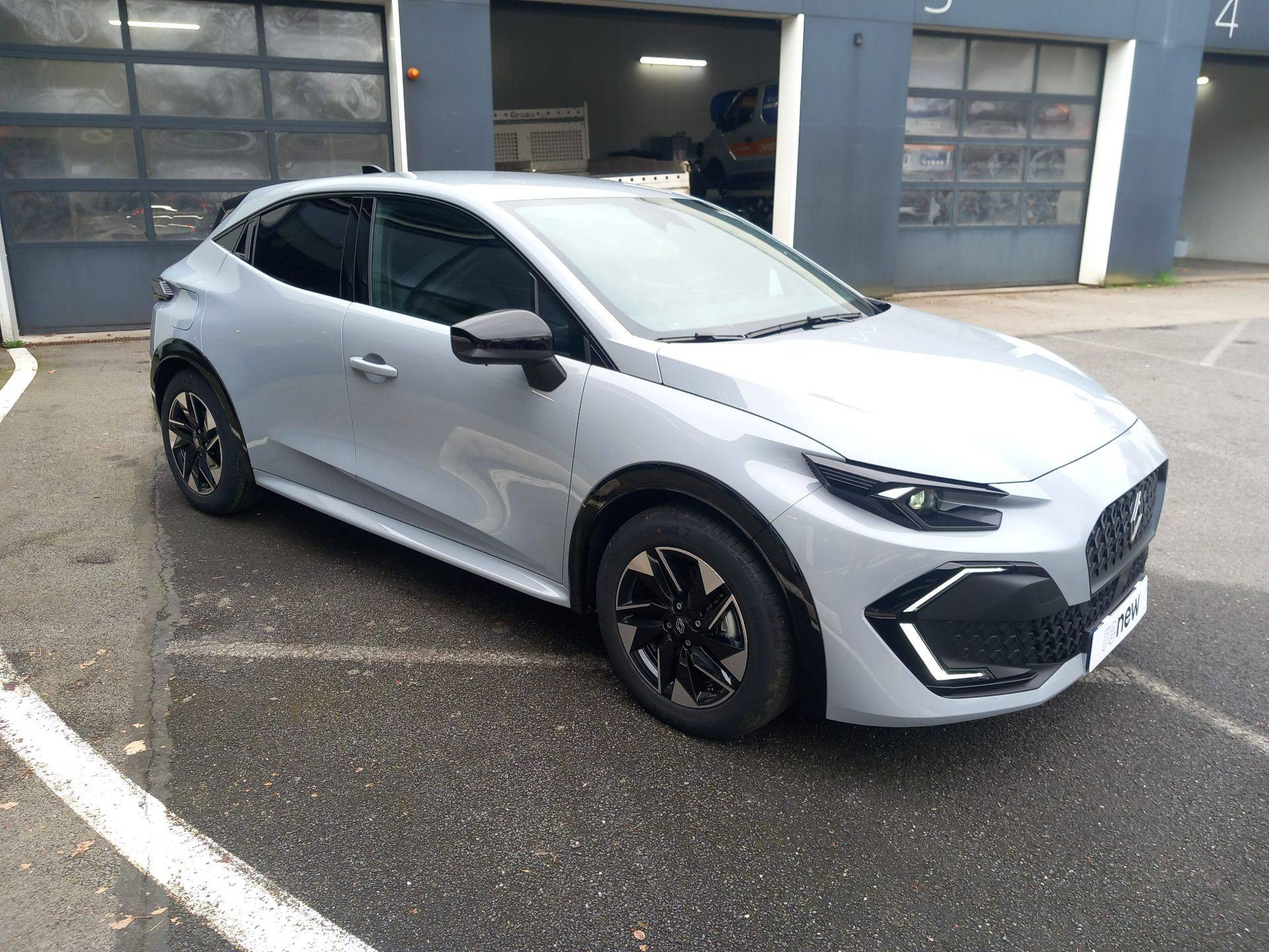 Vente en ligne Renault Clio 6 Clio TCe 115 ch au prix de 23 990 €