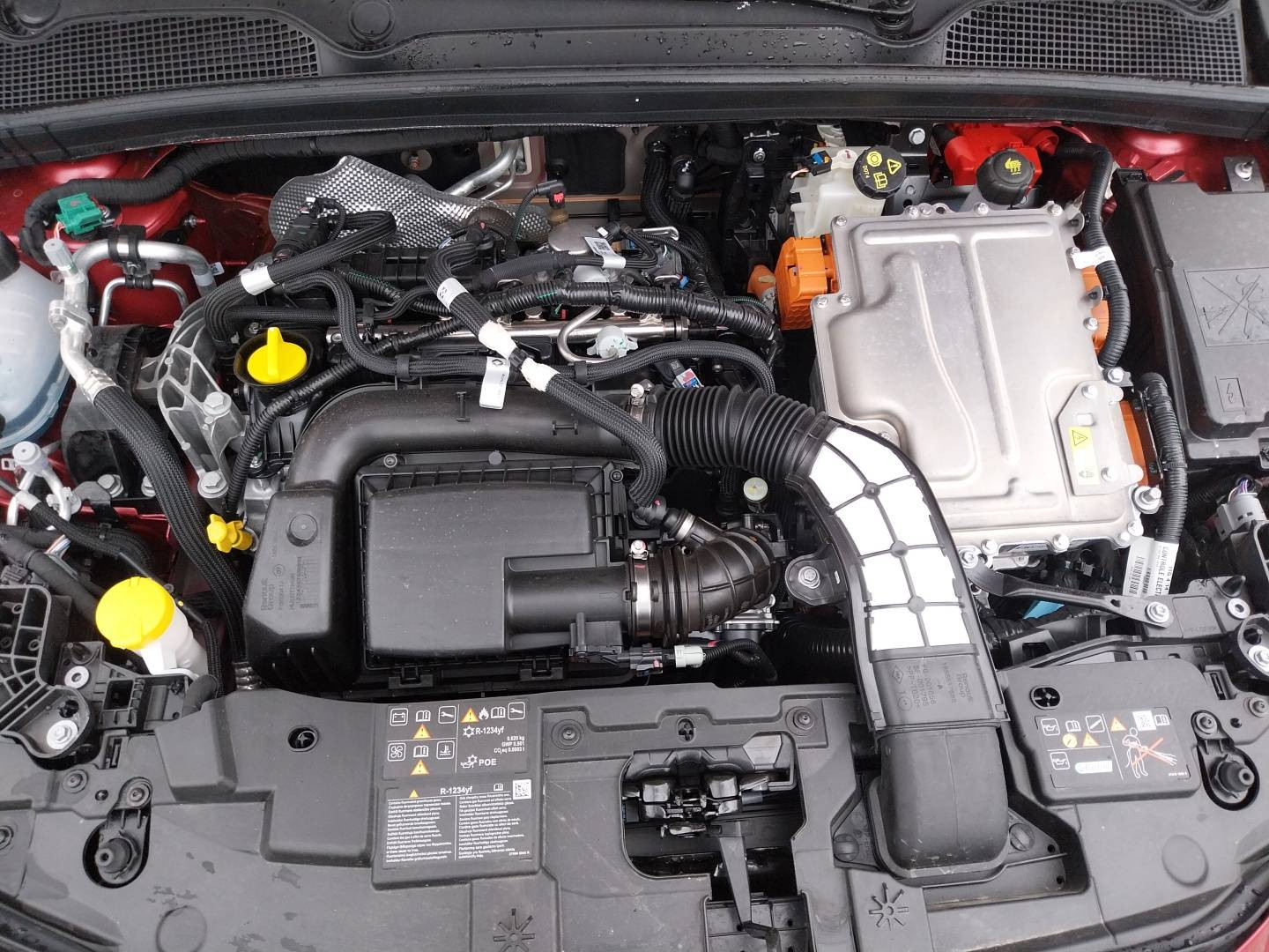 Vente en ligne Renault Clio 6 Clio E-Tech full hybrid 160 ch au prix de 29 790 €