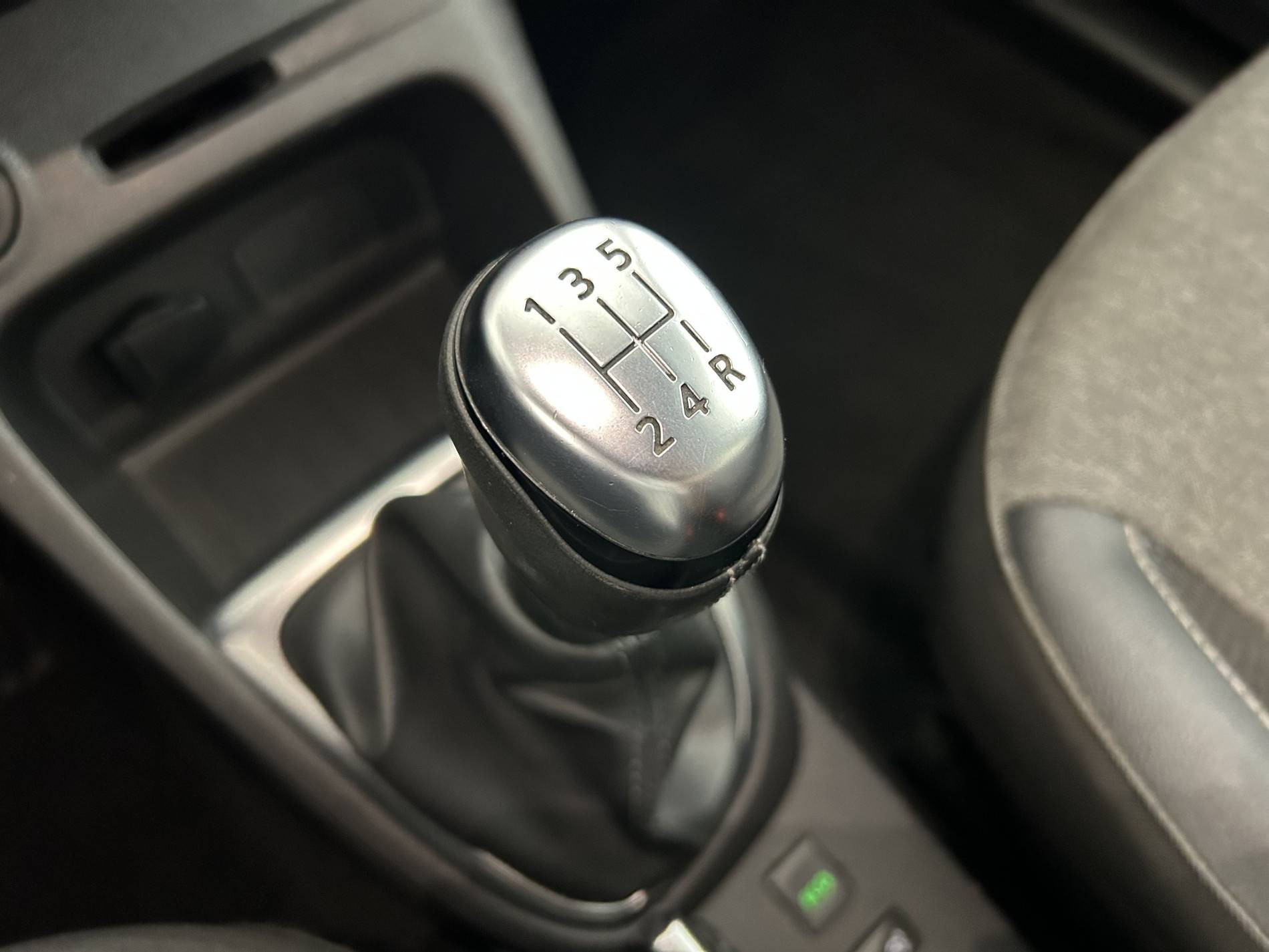 Vente en ligne Renault Captur  dCi 90 au prix de 10 990 €