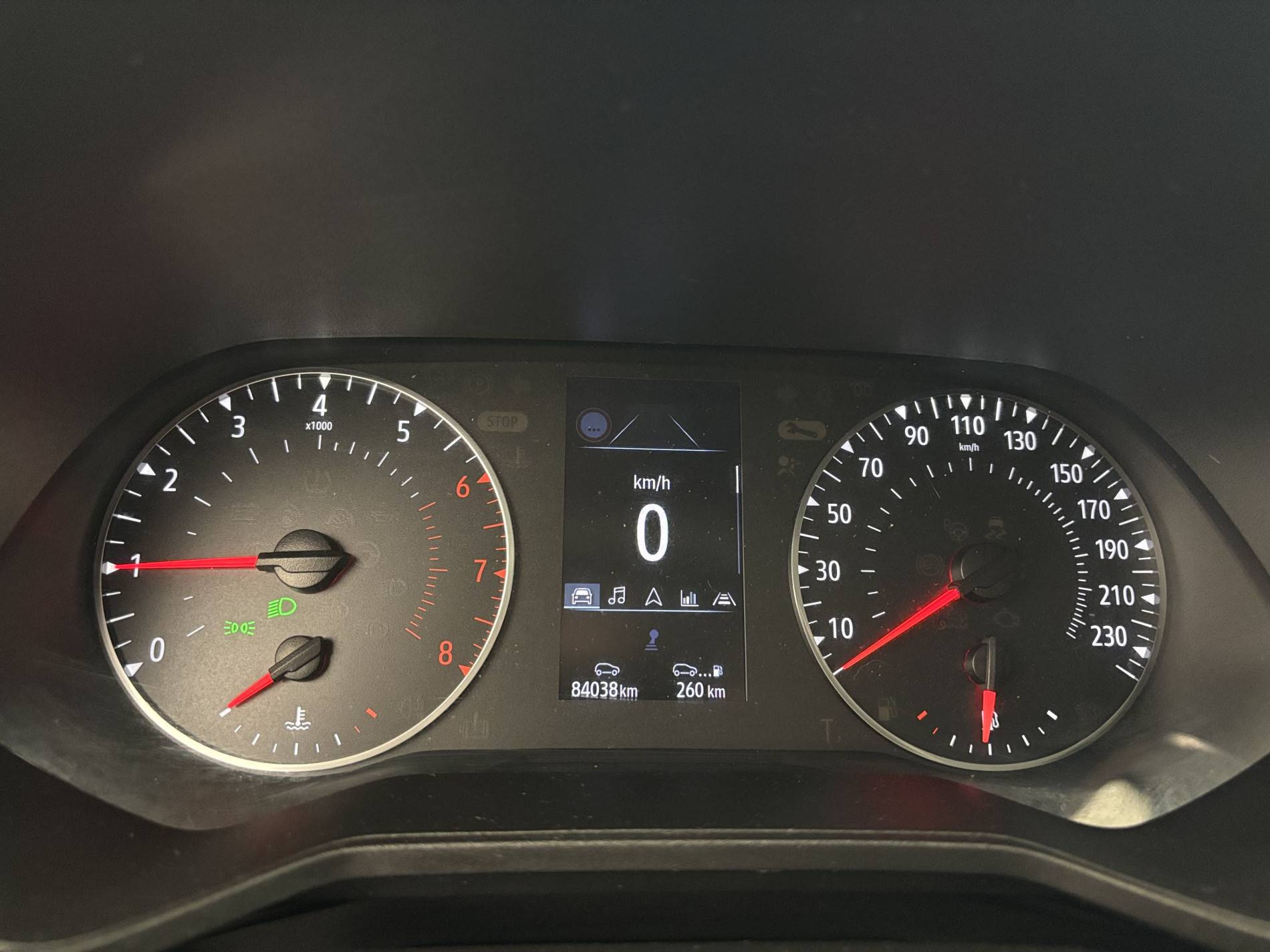 Vente en ligne Renault Clio 5 Clio TCe 90 - 21 au prix de 14 290 €