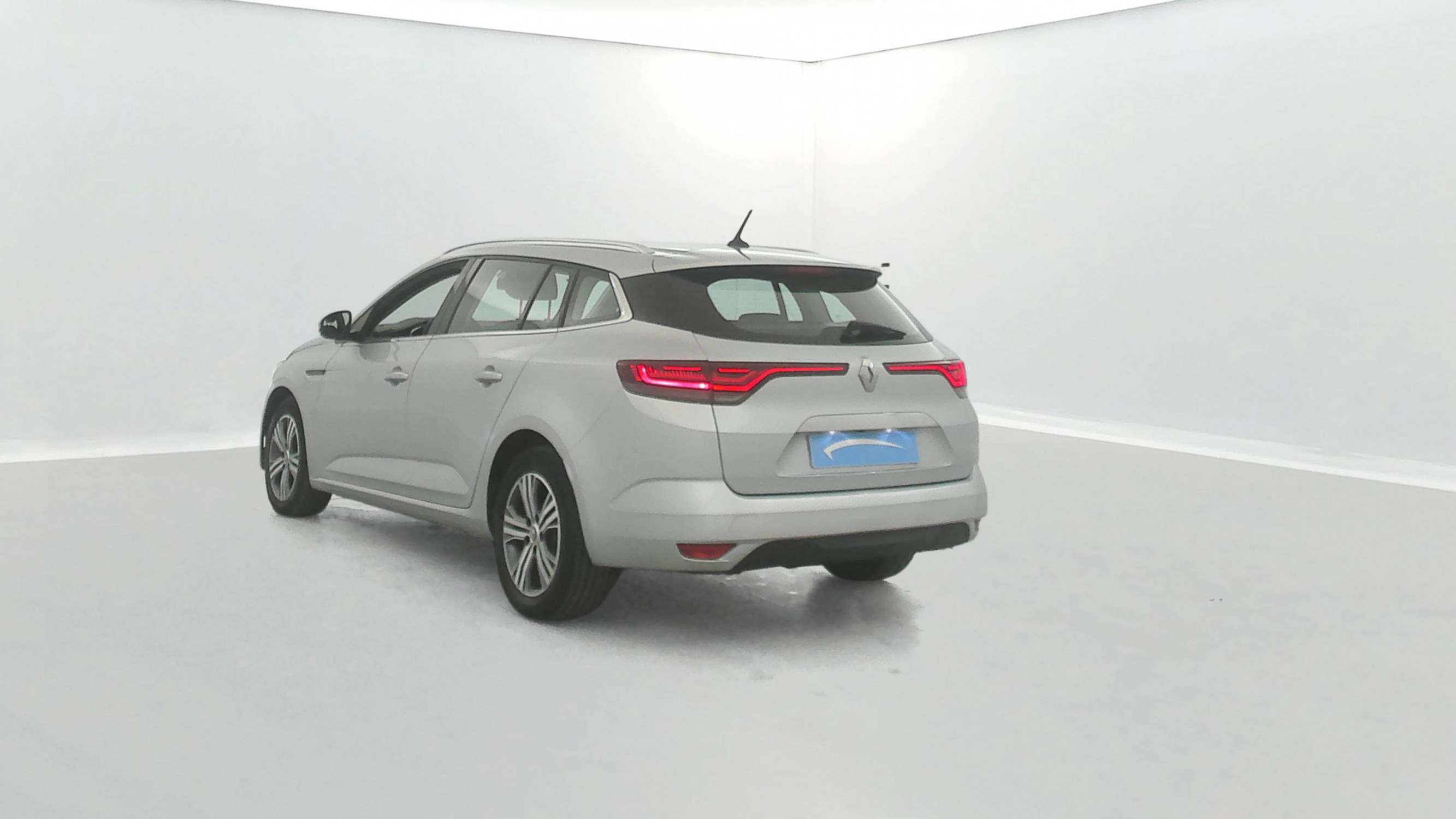 Vente en ligne Renault Megane 4 Estate  Blue dCi 115 au prix de 14 990 €