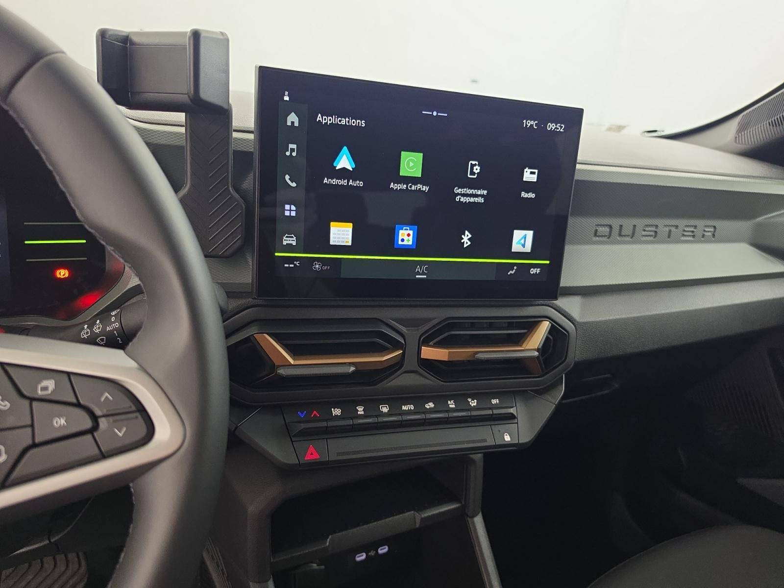 Vente en ligne Dacia Duster  Hybrid 140 au prix de 25 980 €