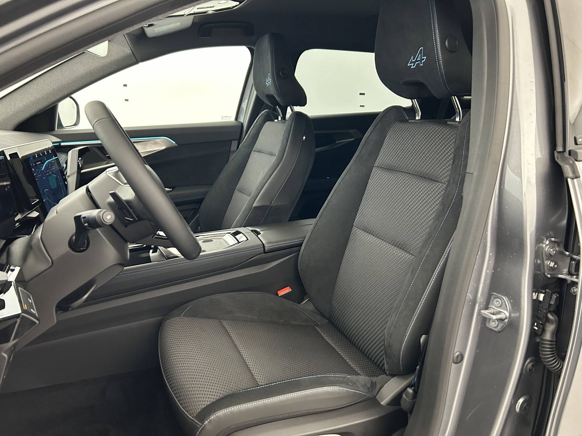 Vente en ligne Renault Espace Espace E-Tech full hybrid 200 GSR2 au prix de 38 980 €