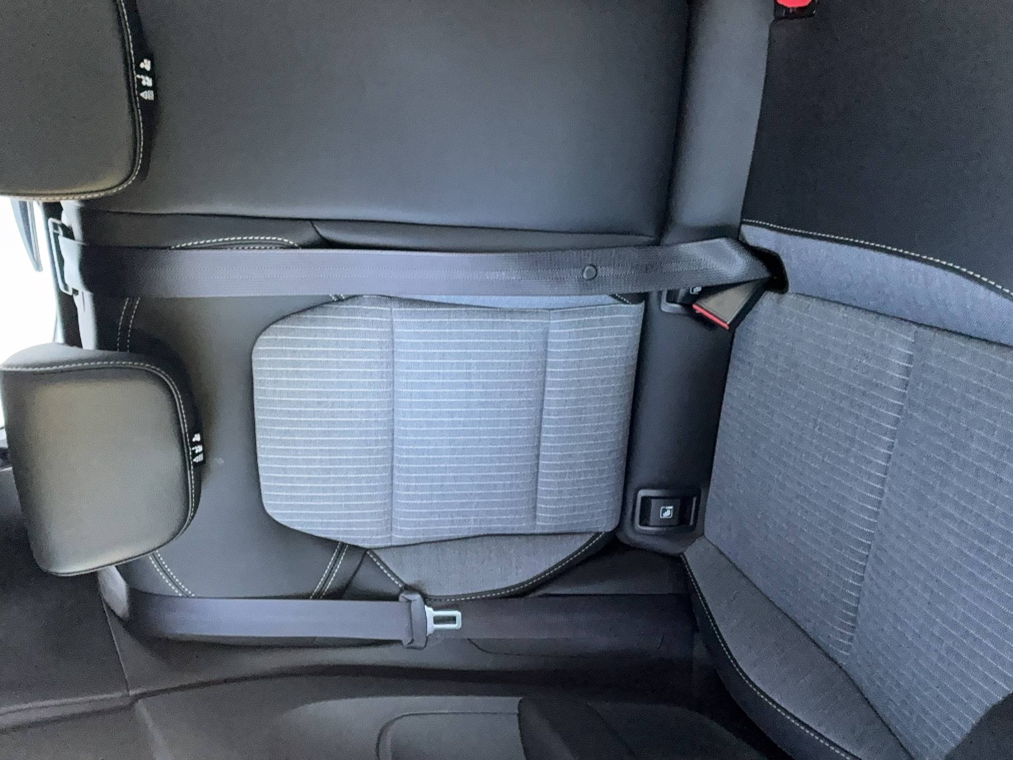 Vente en ligne Renault Clio 5 Clio TCe 90 au prix de 15 990 €