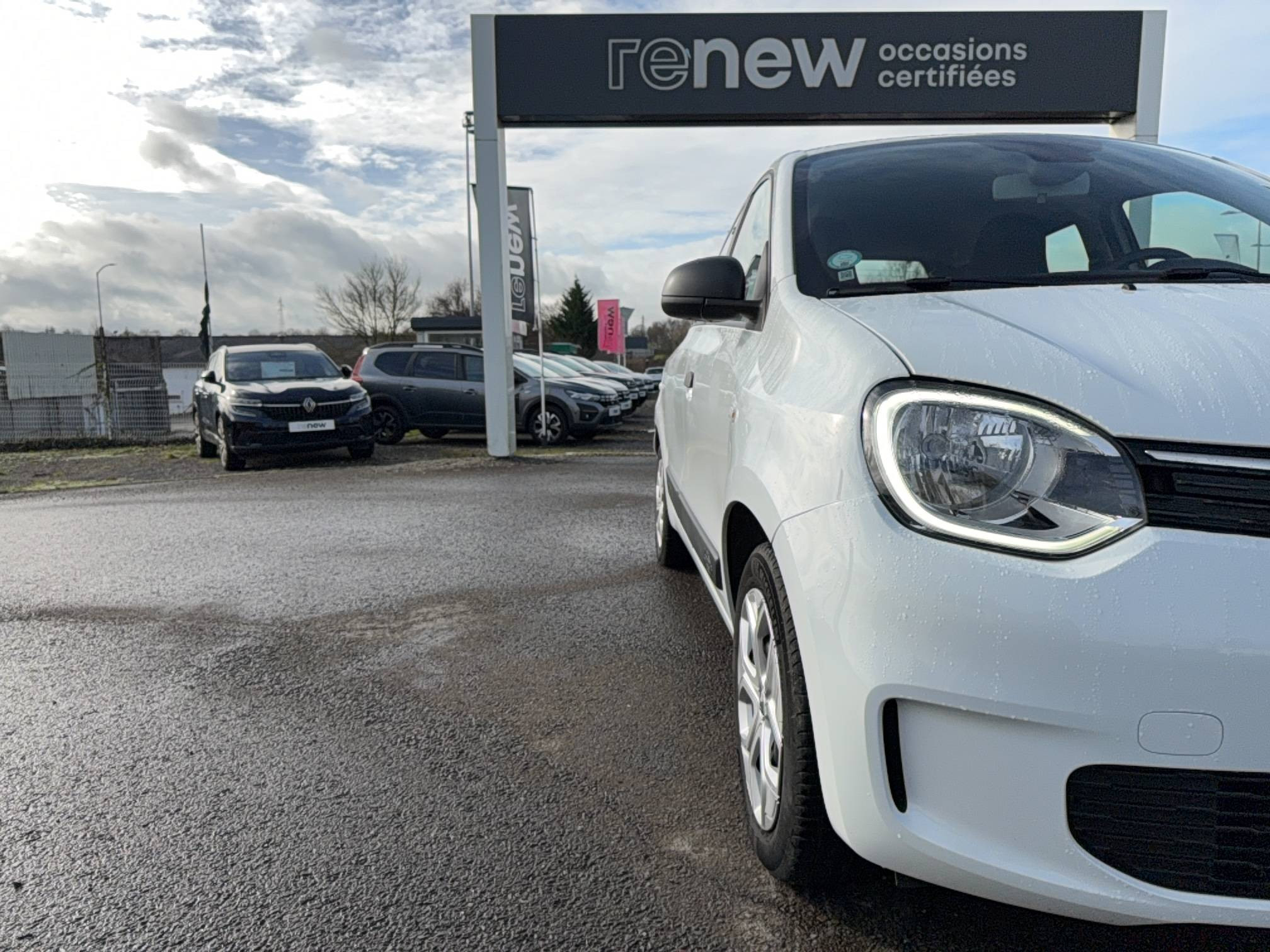 Vente en ligne Renault Twingo Electrique Twingo III E-Tech au prix de 9 890 €