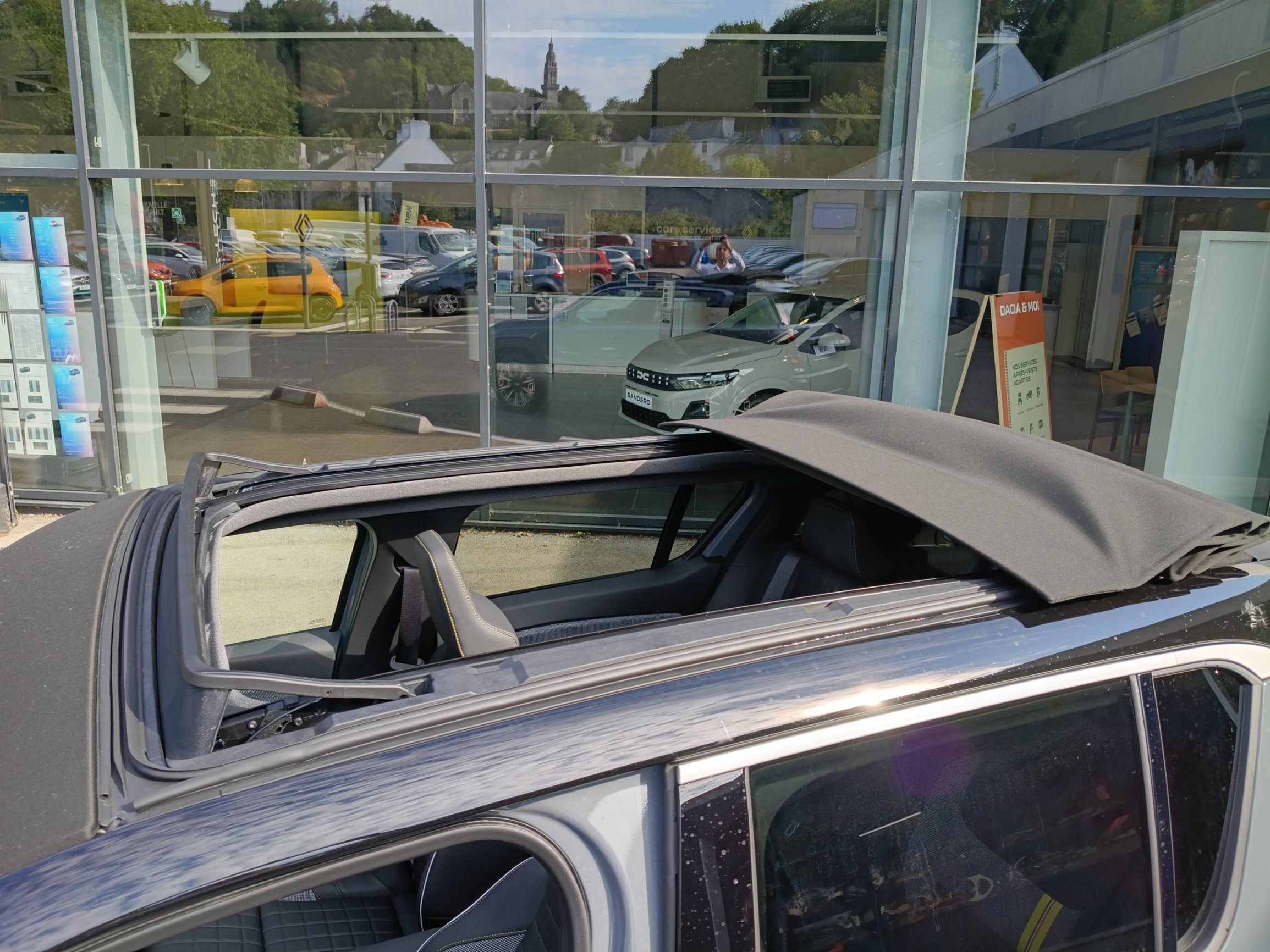 Vente en ligne Renault R4 E-Tech  150 ch autonomie confort au prix de 38 490 €