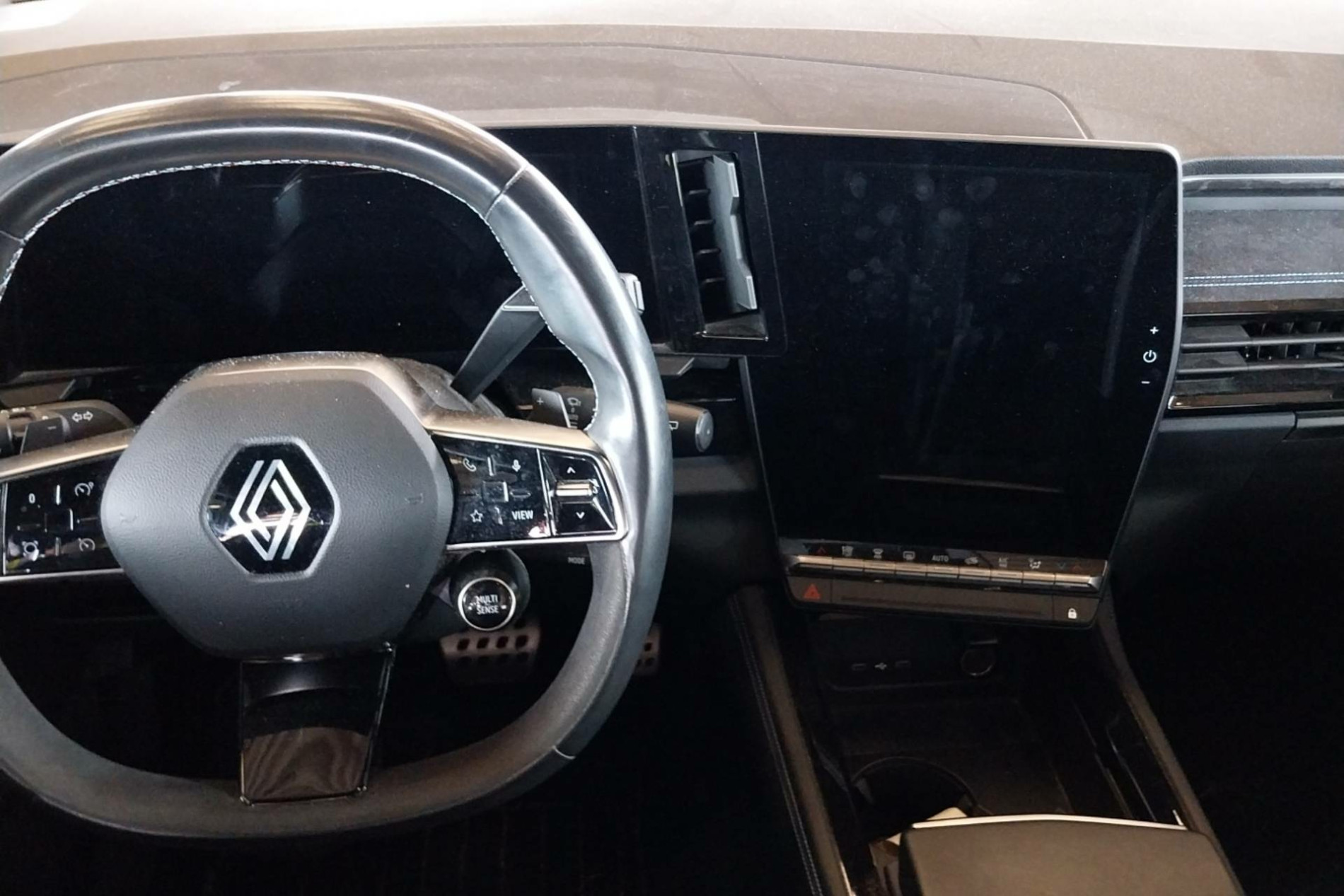 Vente en ligne Renault Austral  E-Tech hybrid 200 au prix de 30 990 €