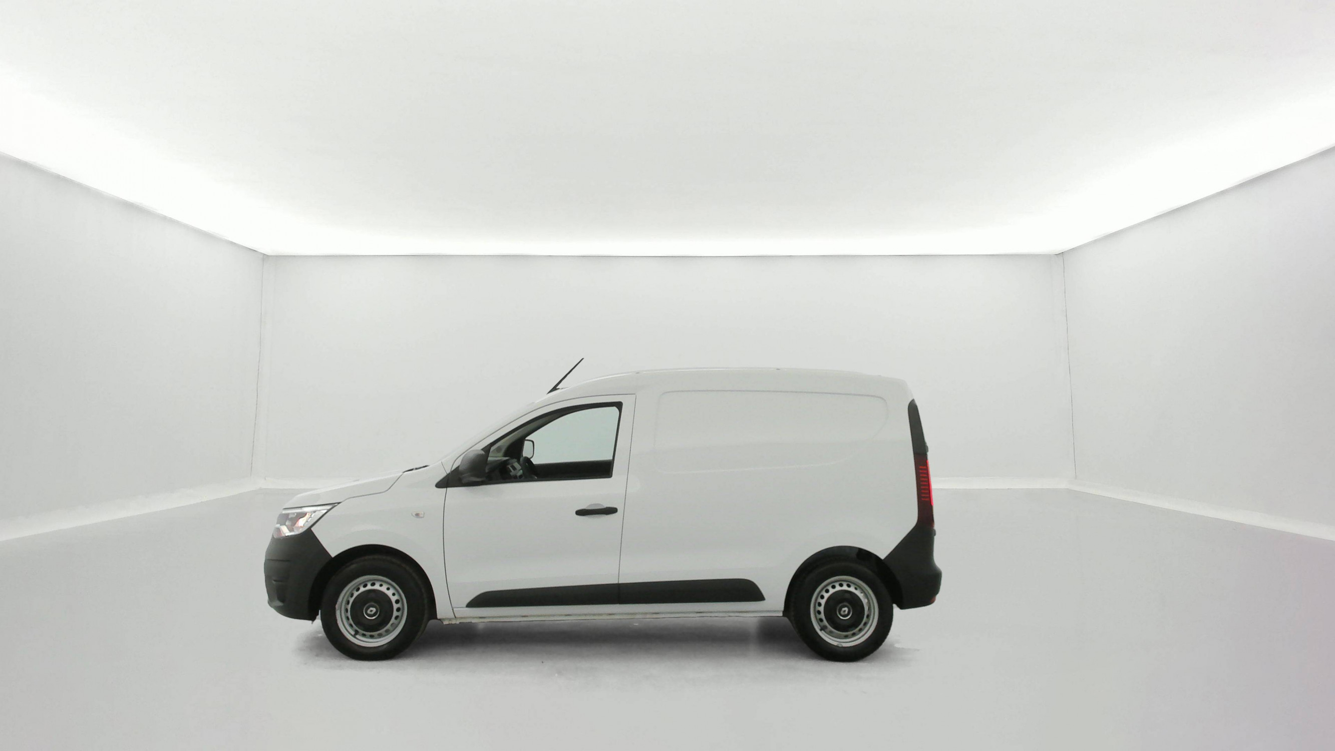 Vente en ligne Renault Express Van  BLUE DCI 95 - 22 au prix de 14 990 €