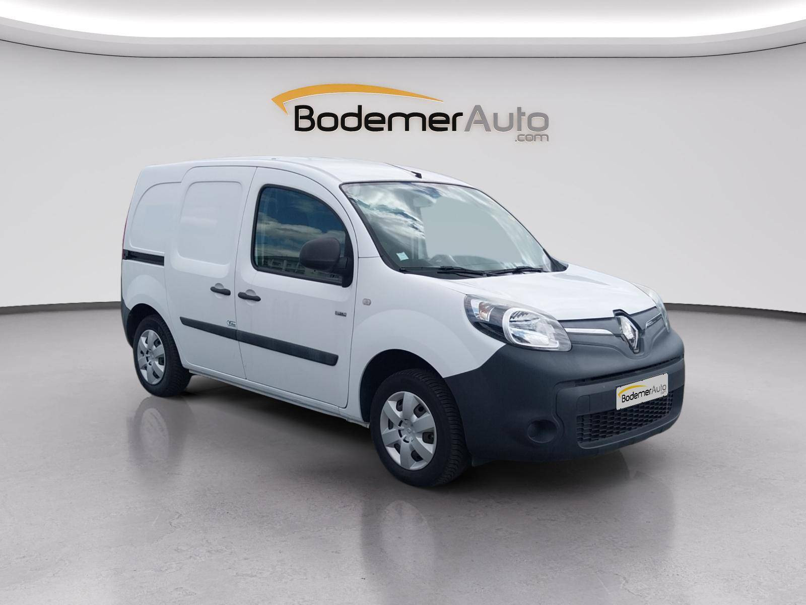 Vente en ligne Renault Kangoo Electrique KANGOO Z.E. 33 au prix de 14 990 €