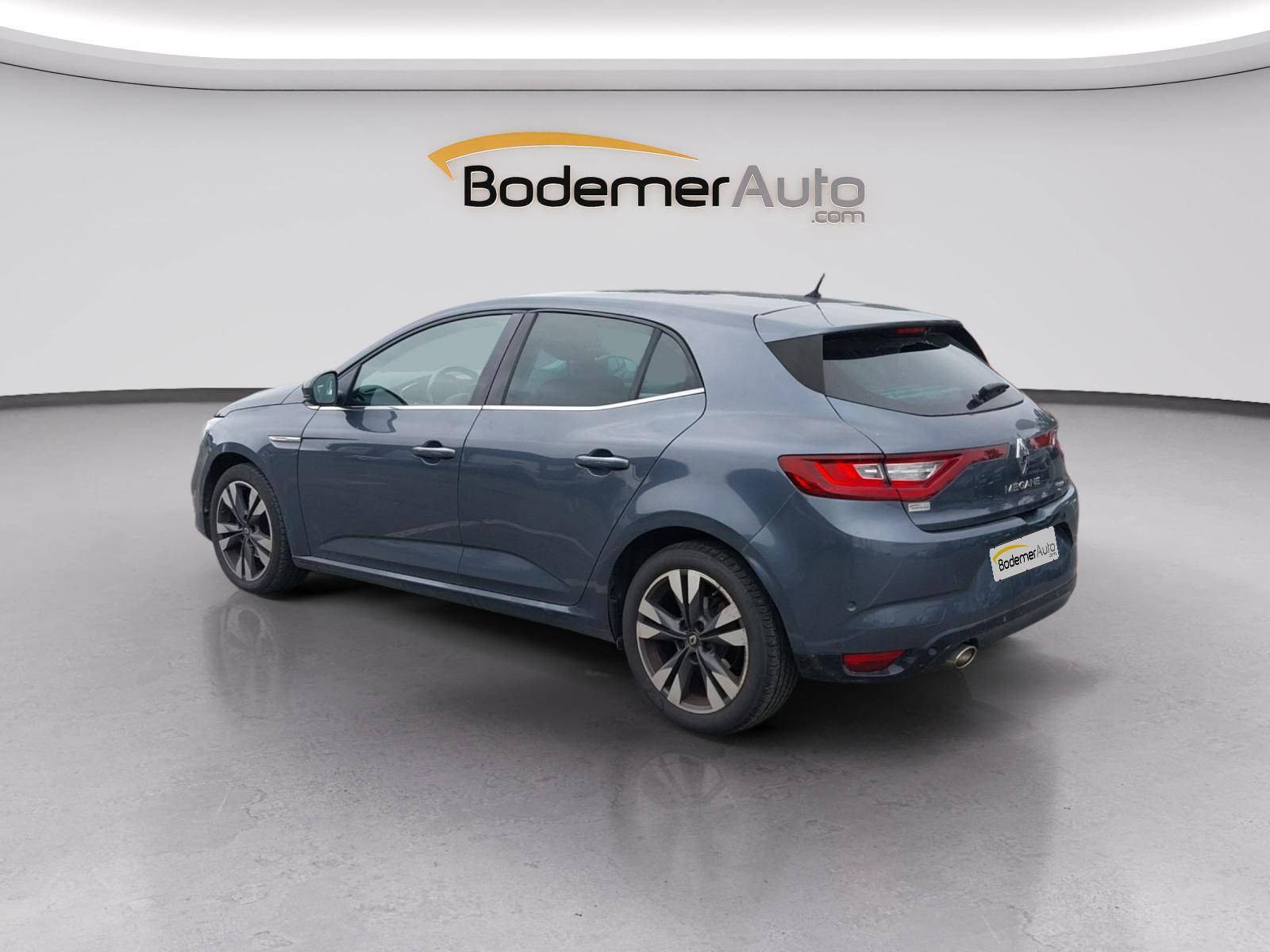Vente en ligne Renault Megane 4 Mégane IV Berline TCe 140 Energy EDC au prix de 14 290 €