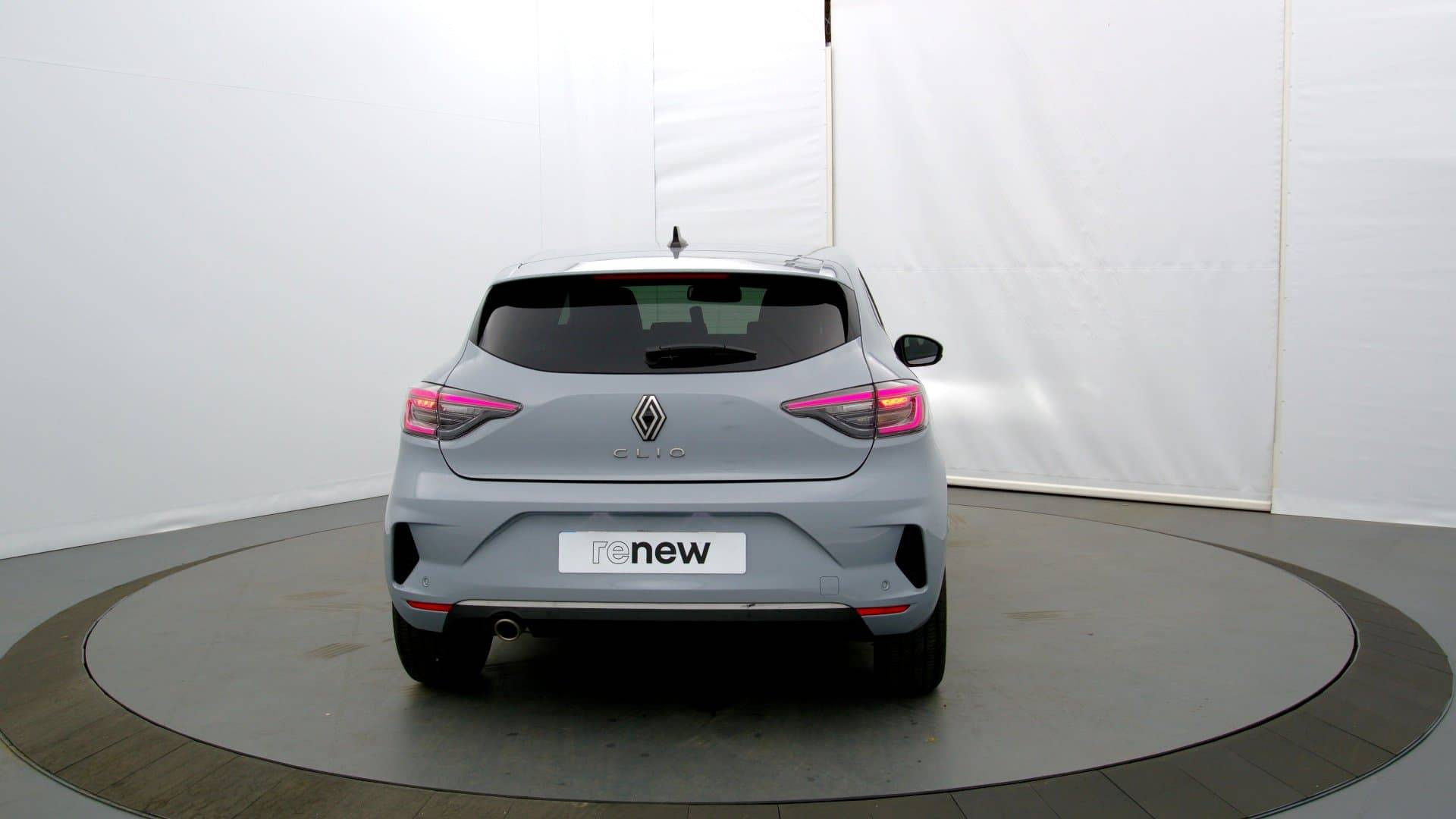 Vente en ligne Renault Clio 5 Clio TCe 90 ch GSR2 au prix de 17 490 €