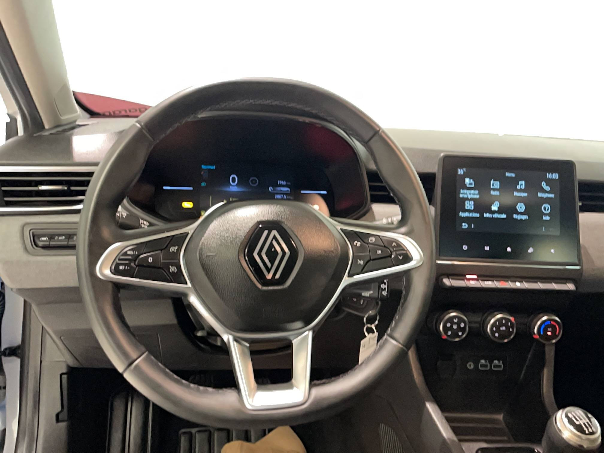 Vente en ligne Renault Clio 5 Clio TCe 90 au prix de 15 990 €