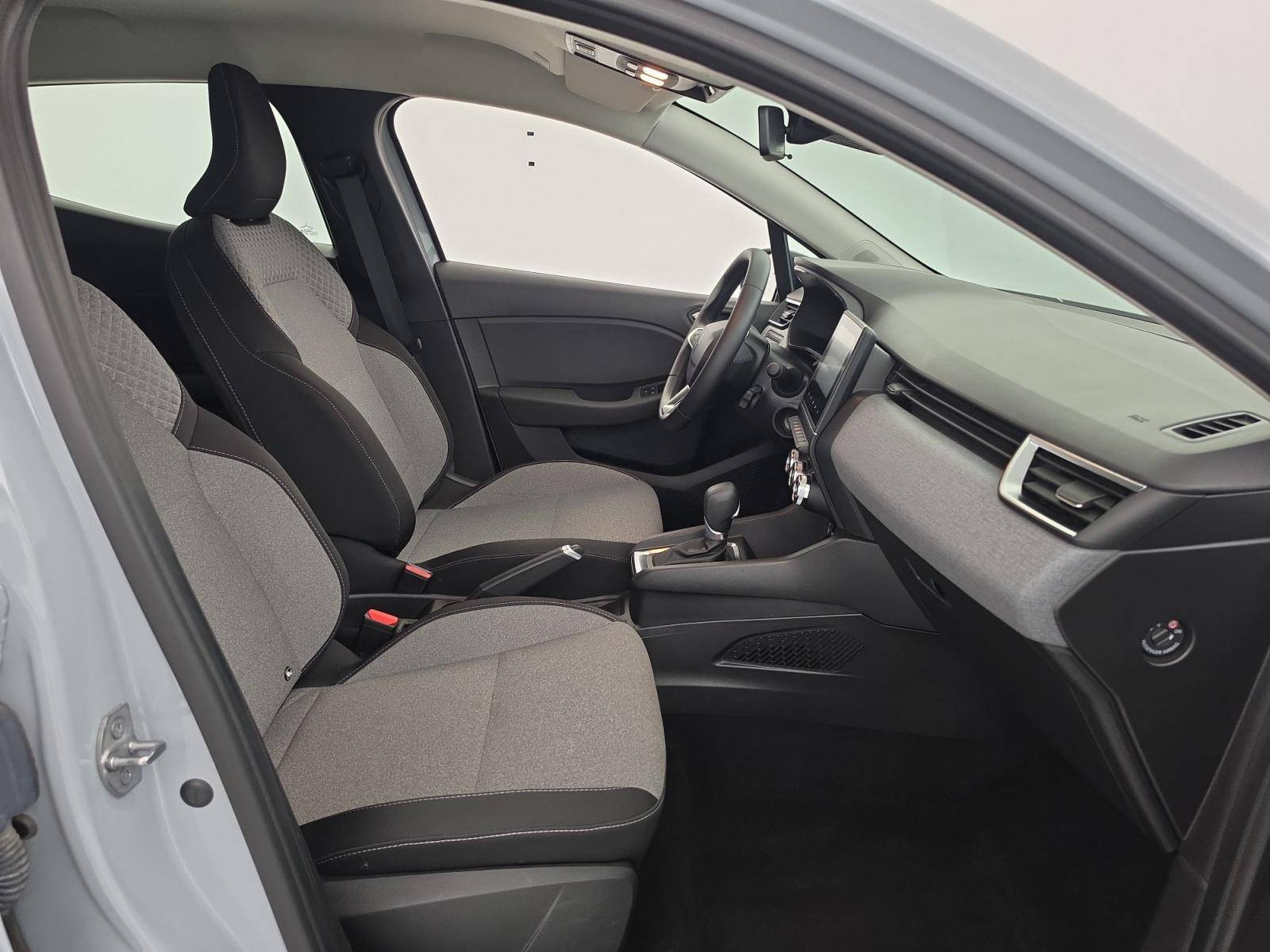 Vente en ligne Renault Clio 5 Clio E-Tech full hybrid 145 ch GSR2 au prix de 19 190 €