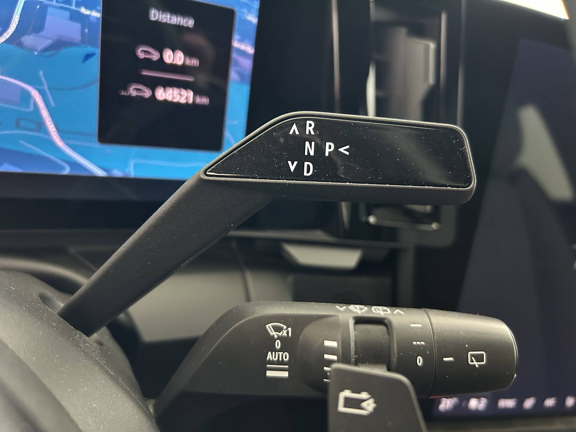 Vente en ligne Renault Megane E-Tech  EV60 220 ch super charge au prix de 21 990 €