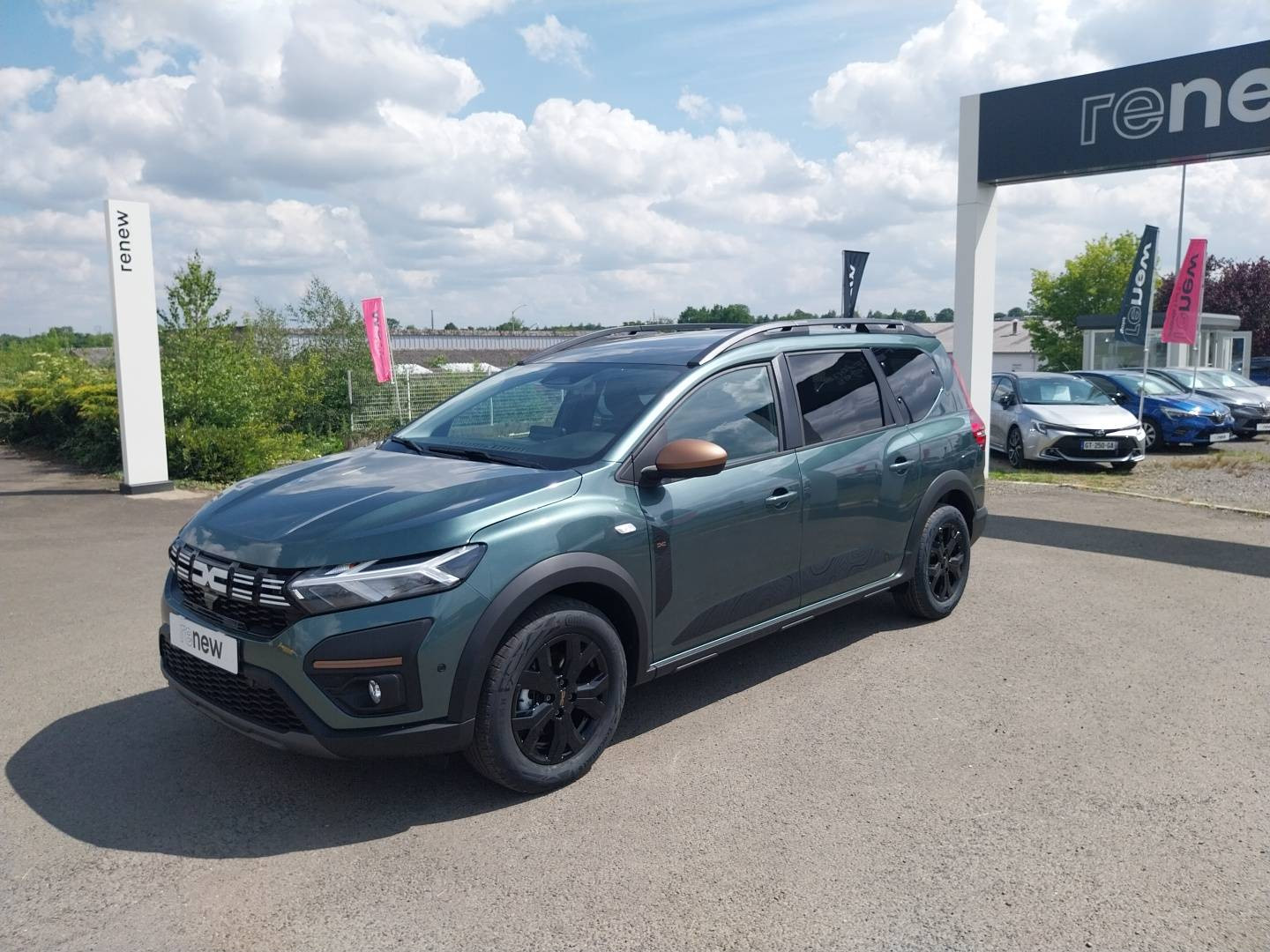 Vente en ligne Dacia Jogger  Hybrid 140 7 places GSR2 au prix de 23 880 €
