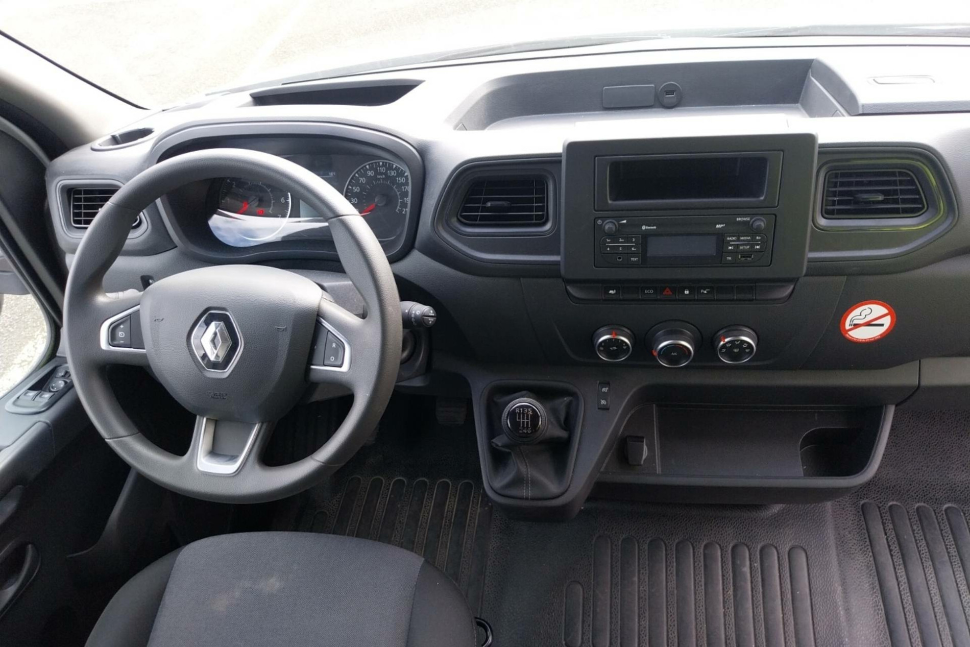 Vente en ligne Renault Master Fourgon MASTER FGN TRAC F3500 L3H3 BLUE DCI 135 au prix de 28 790 €