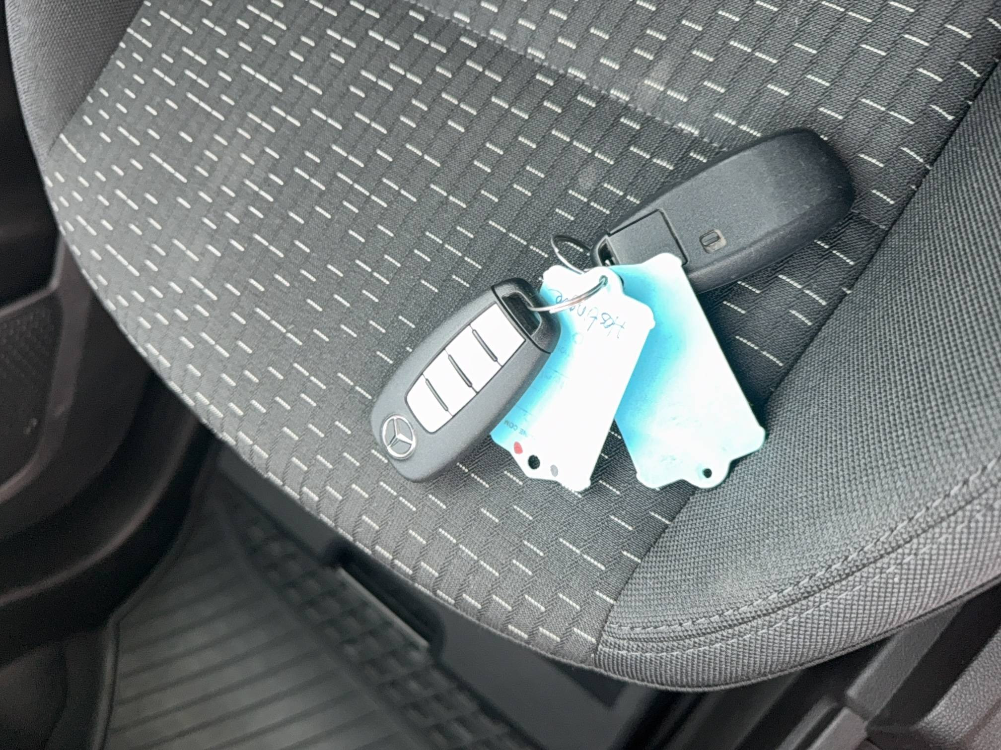 Vente en ligne Mercedes Citan Fourgon CITAN FGN 112 CDI LONG au prix de 18 990 €