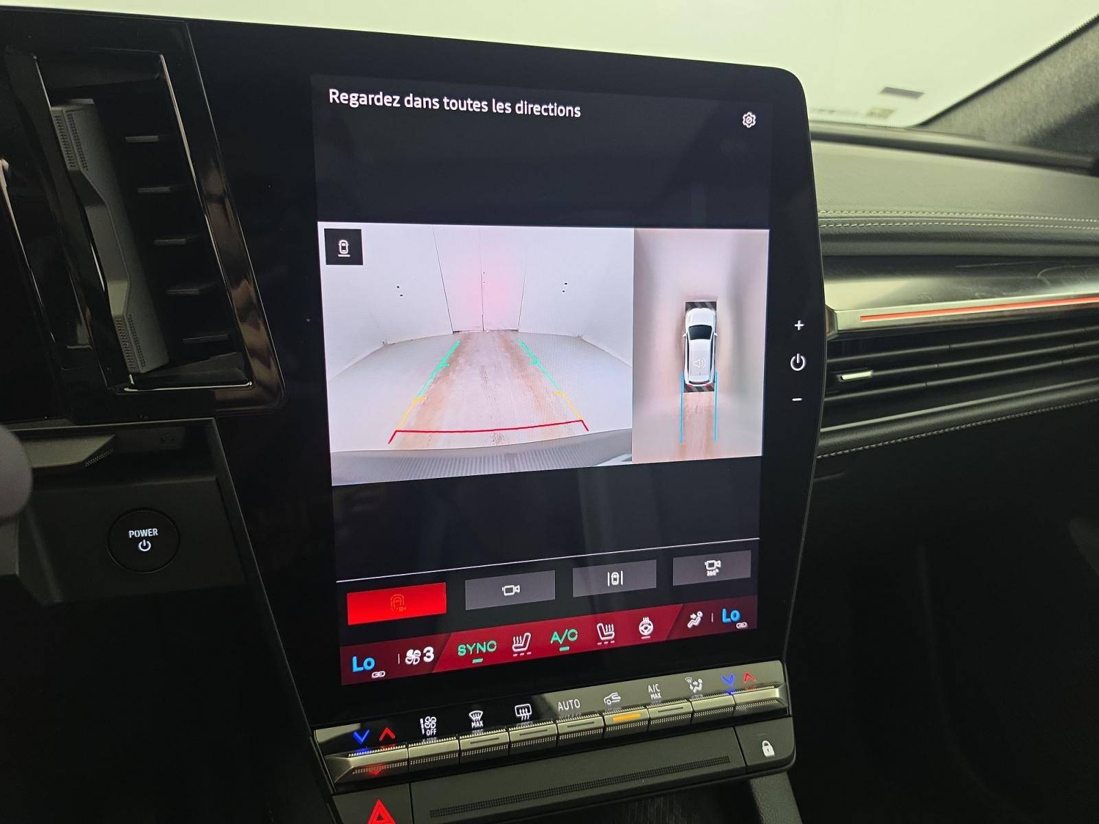 Vente en ligne Renault Scenic E-Tech Scenic E-Tech électrique 220 ch grande autonomie au prix de 43 500 €