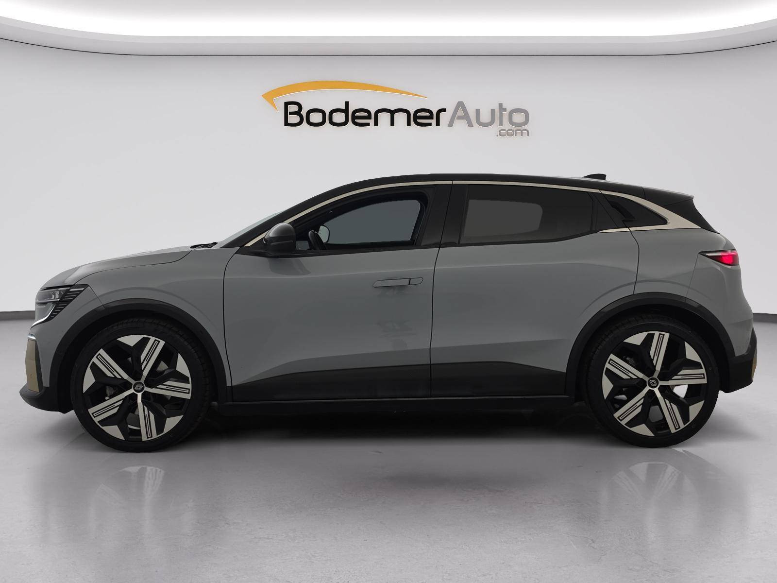 Vente en ligne Renault Megane E-Tech  EV60 220 ch super charge au prix de 25 499 €