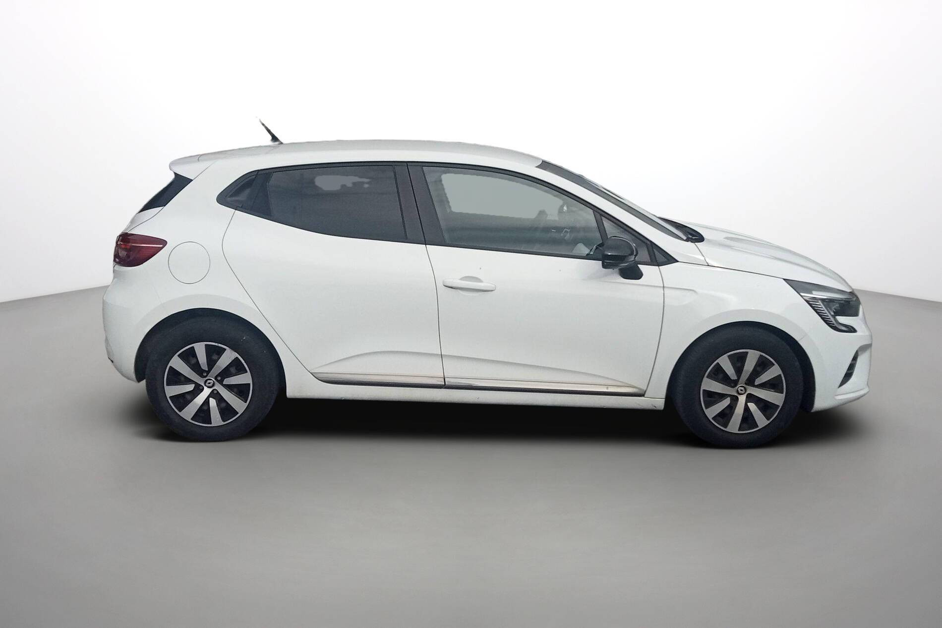 Vente en ligne Renault Clio 5 Clio TCe 90 au prix de 13 490 €