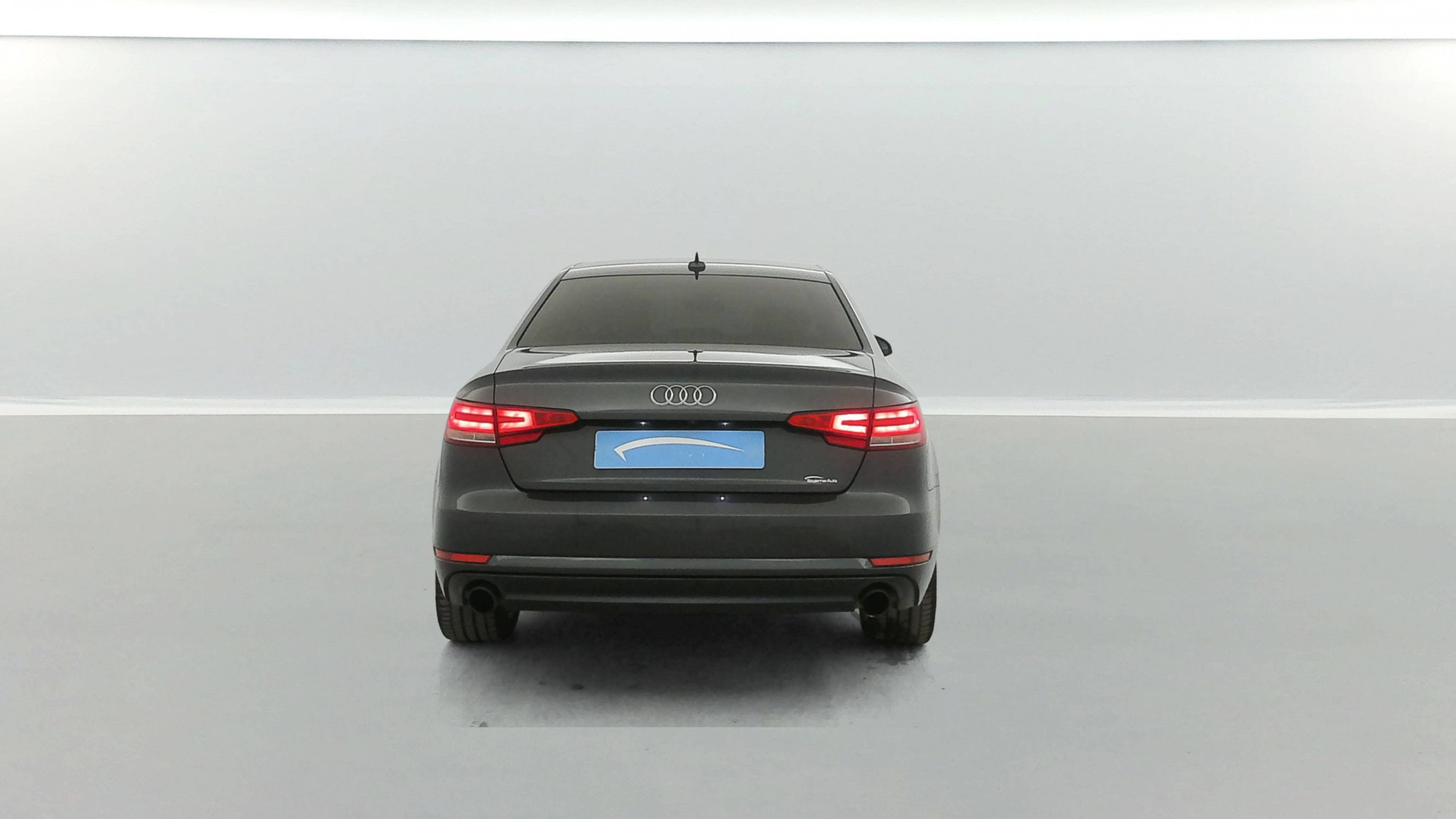 Vente en ligne Audi A4  2.0 TFSI 252 S tronic 7 Quattro au prix de 21 490 €