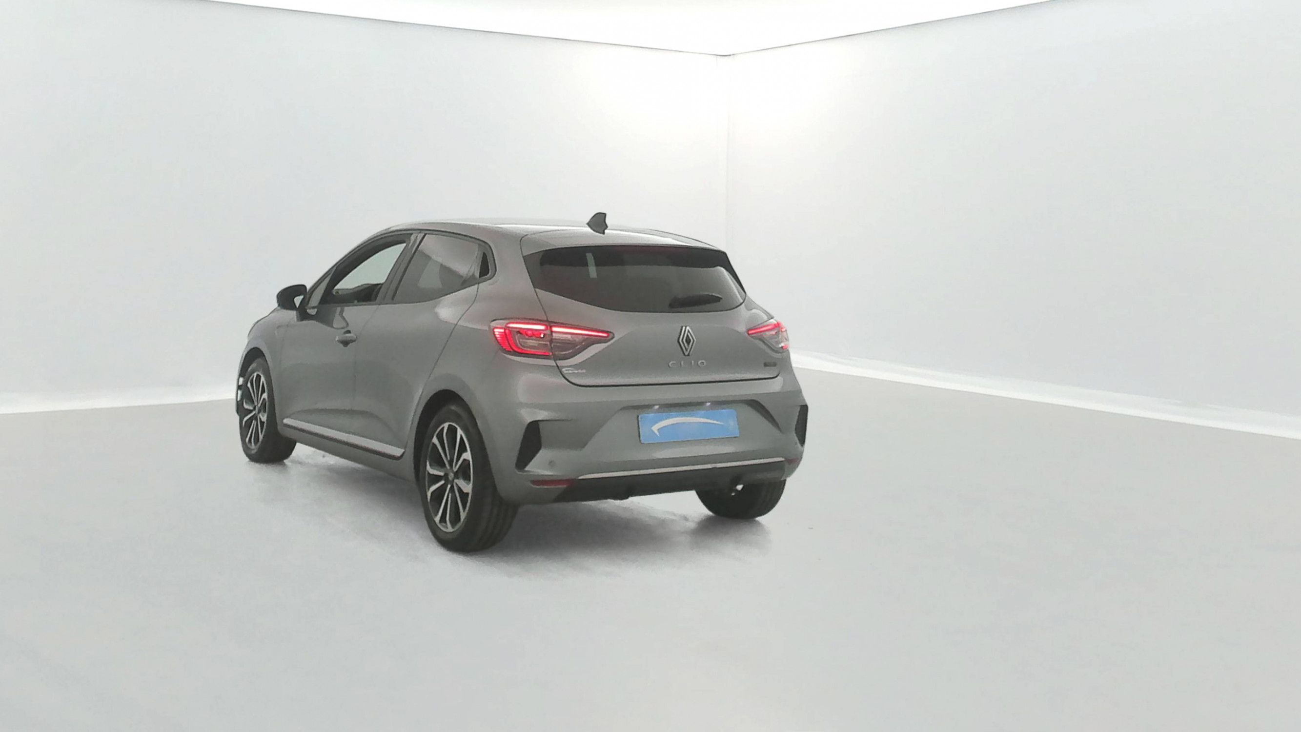 Vente en ligne Renault Clio 5 Clio E-Tech full hybrid 145 ch GSR2 au prix de 20 890 €