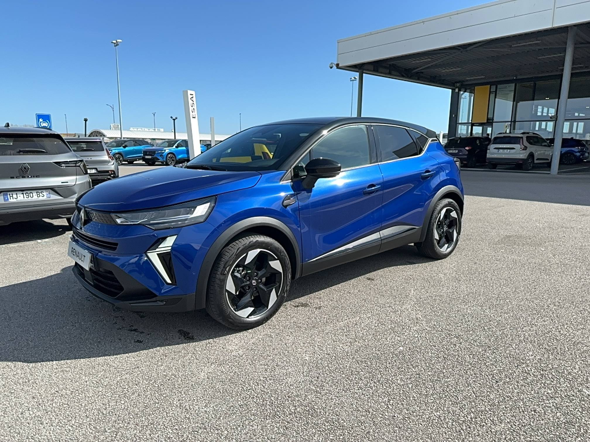 Renault Captur  E-Tech full hybrid 160 ch occasion de 2026 en vente à Cherbourg