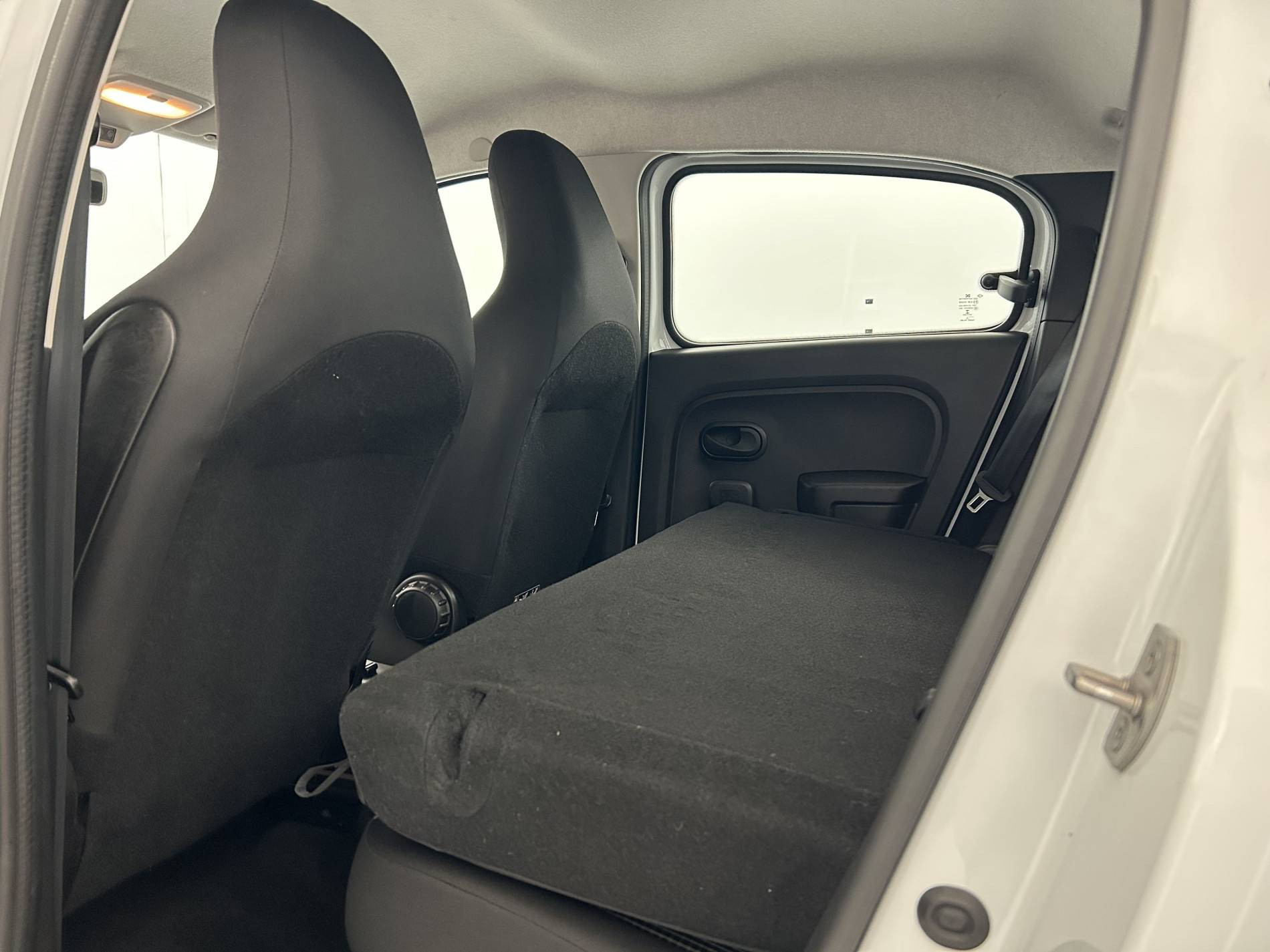 Vente en ligne Renault Twingo 3  SCe 65 - 21 au prix de 10 990 €