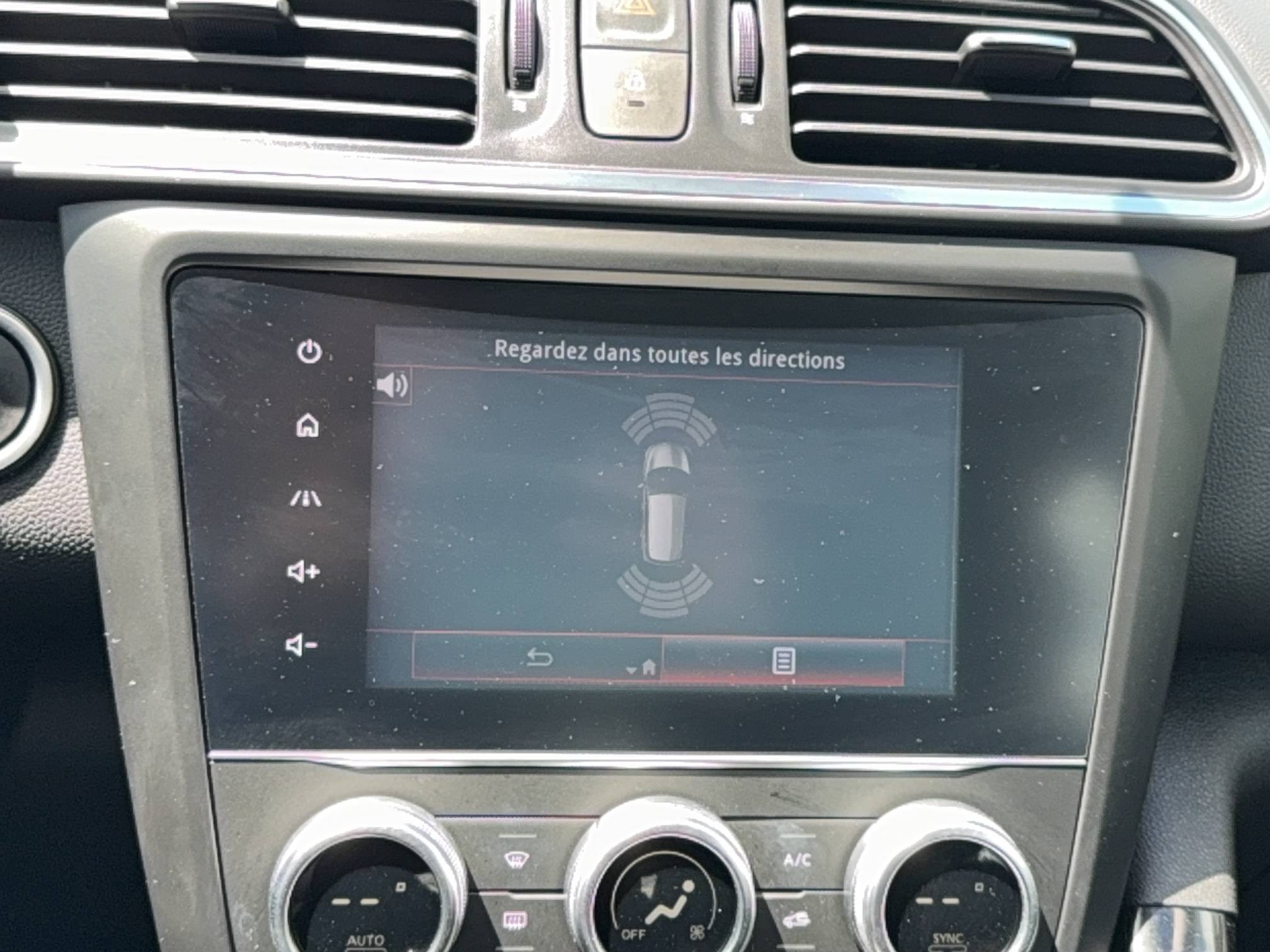 Vente en ligne Renault Kadjar  Blue dCi 115 au prix de 16 590 €