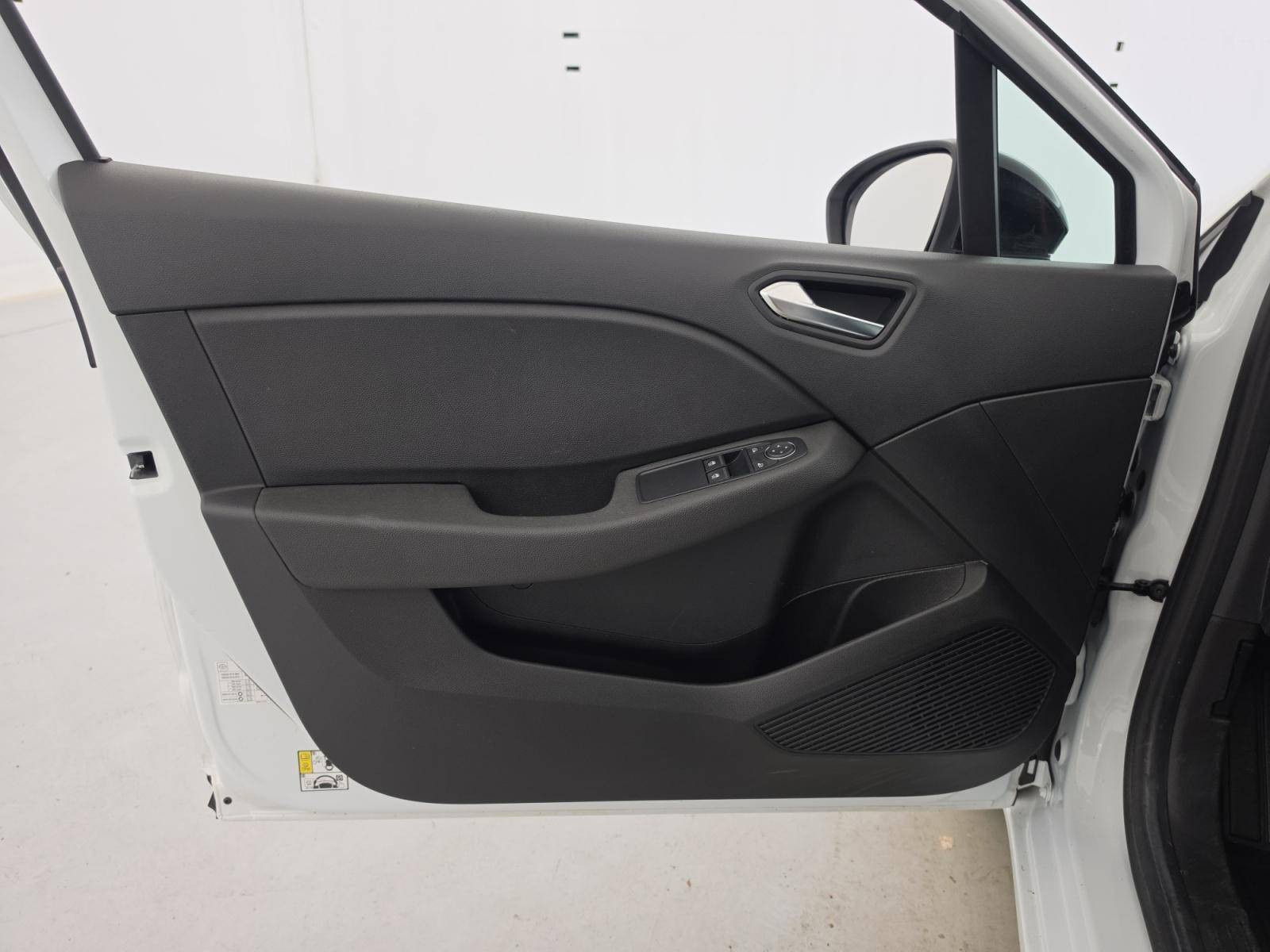 Vente en ligne Renault Clio 5 Clio TCe 90 au prix de 13 990 €