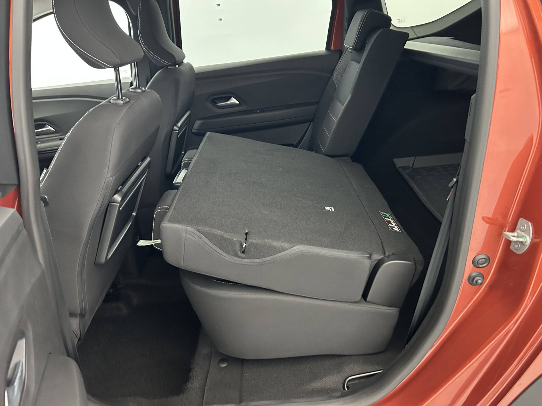 Vente en ligne Dacia Jogger  ECO-G 100 5 places au prix de 16 990 €
