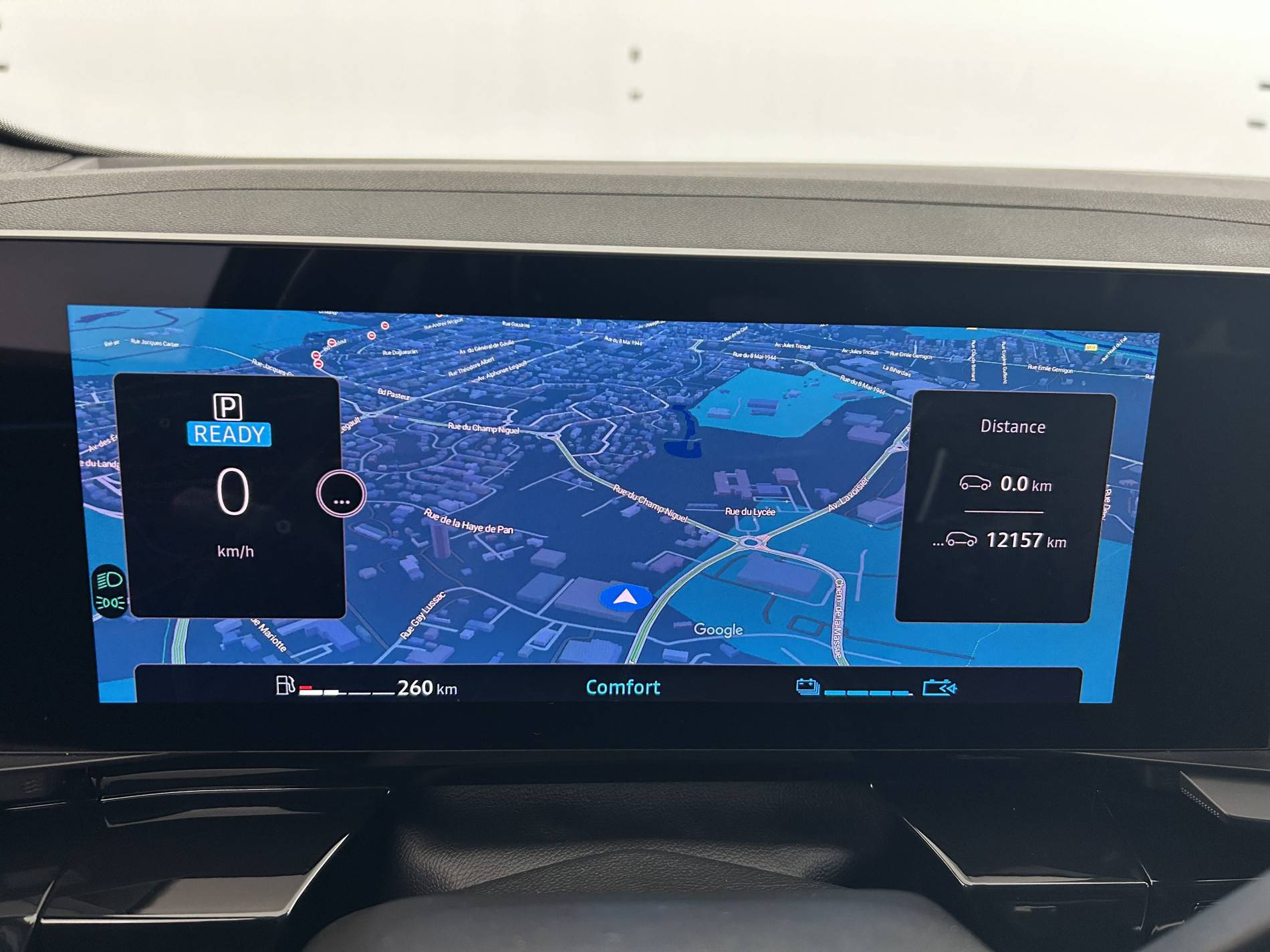 Vente en ligne Renault Austral  E-Tech hybrid 200 au prix de 31 990 €