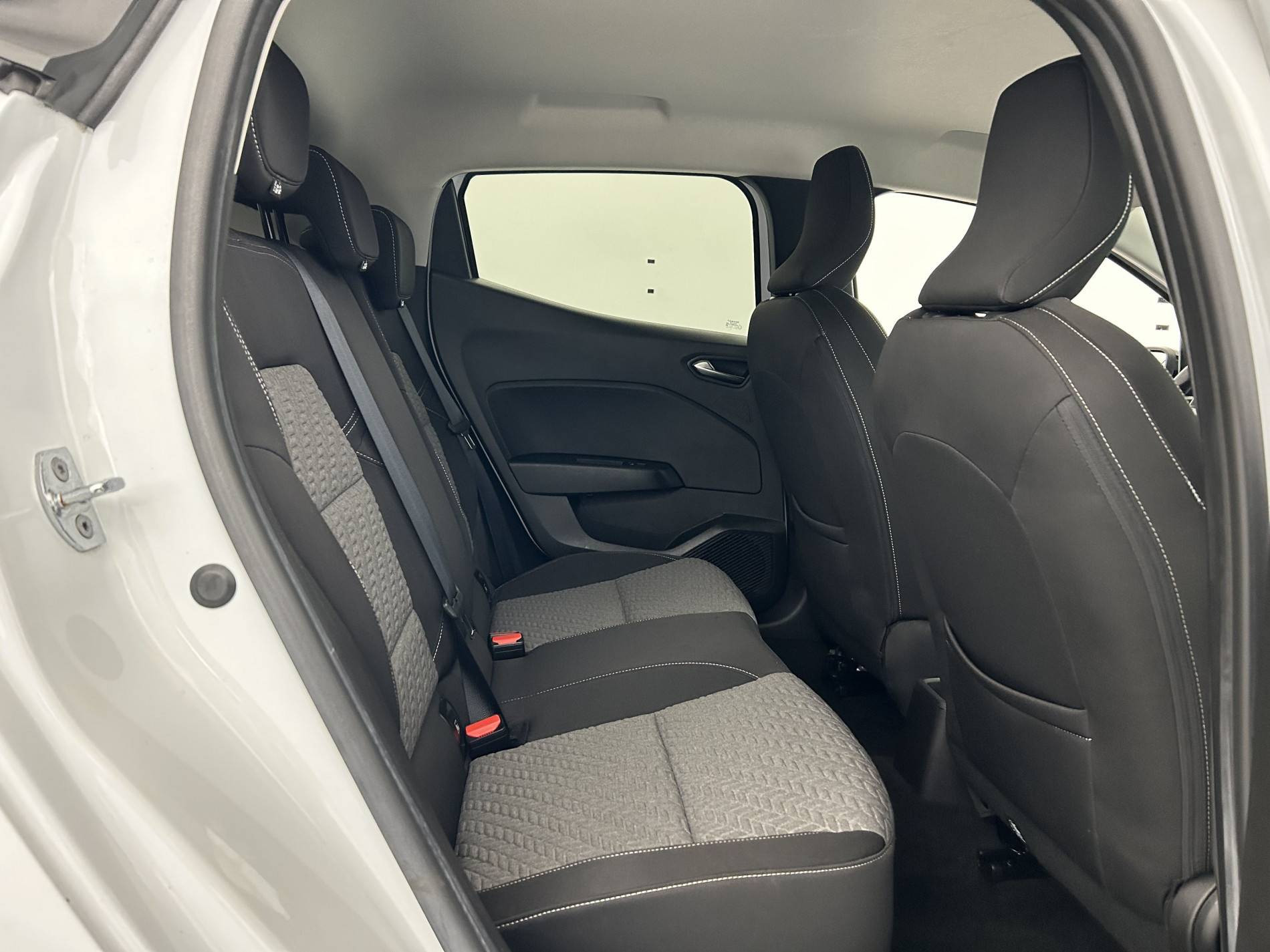 Vente en ligne Renault Clio 5 Clio SCe 65 au prix de 13 990 €