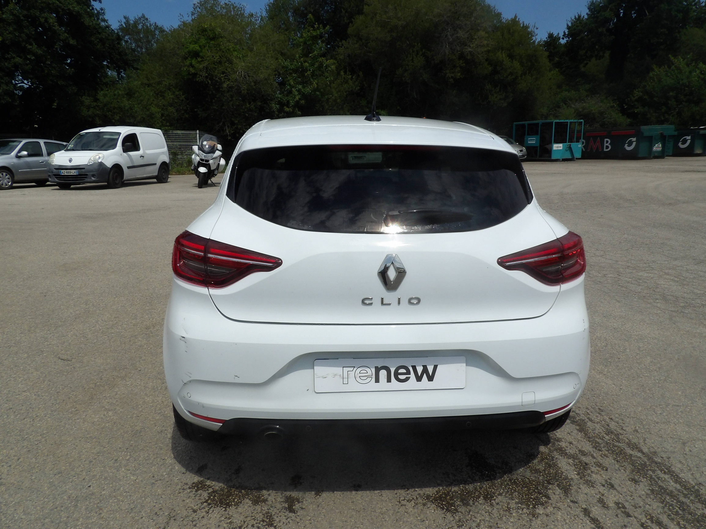 Vente en ligne Renault Clio 5 Clio TCe 90 au prix de 14 299 €