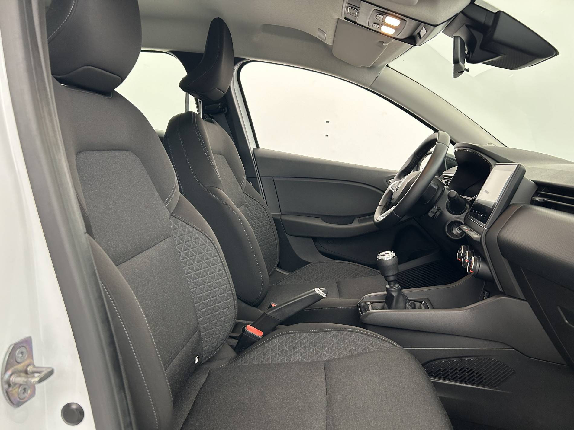 Vente en ligne Renault Clio 5 Clio TCe 90 au prix de 13 990 €