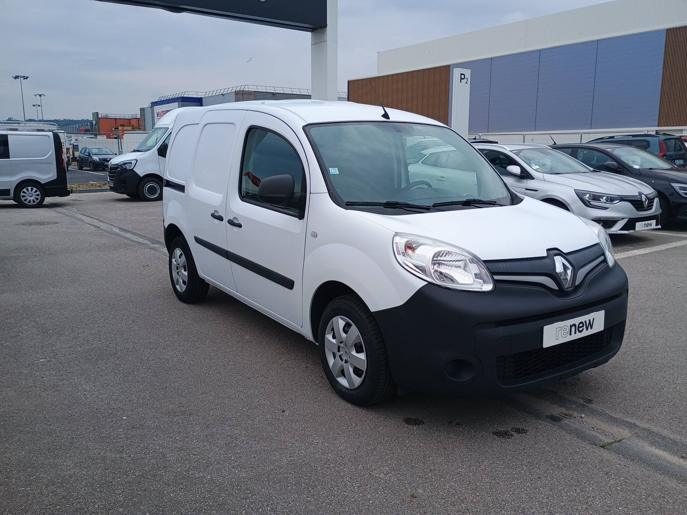 Vente en ligne Renault Kangoo Express  BLUE DCI 80 au prix de 12 290 €