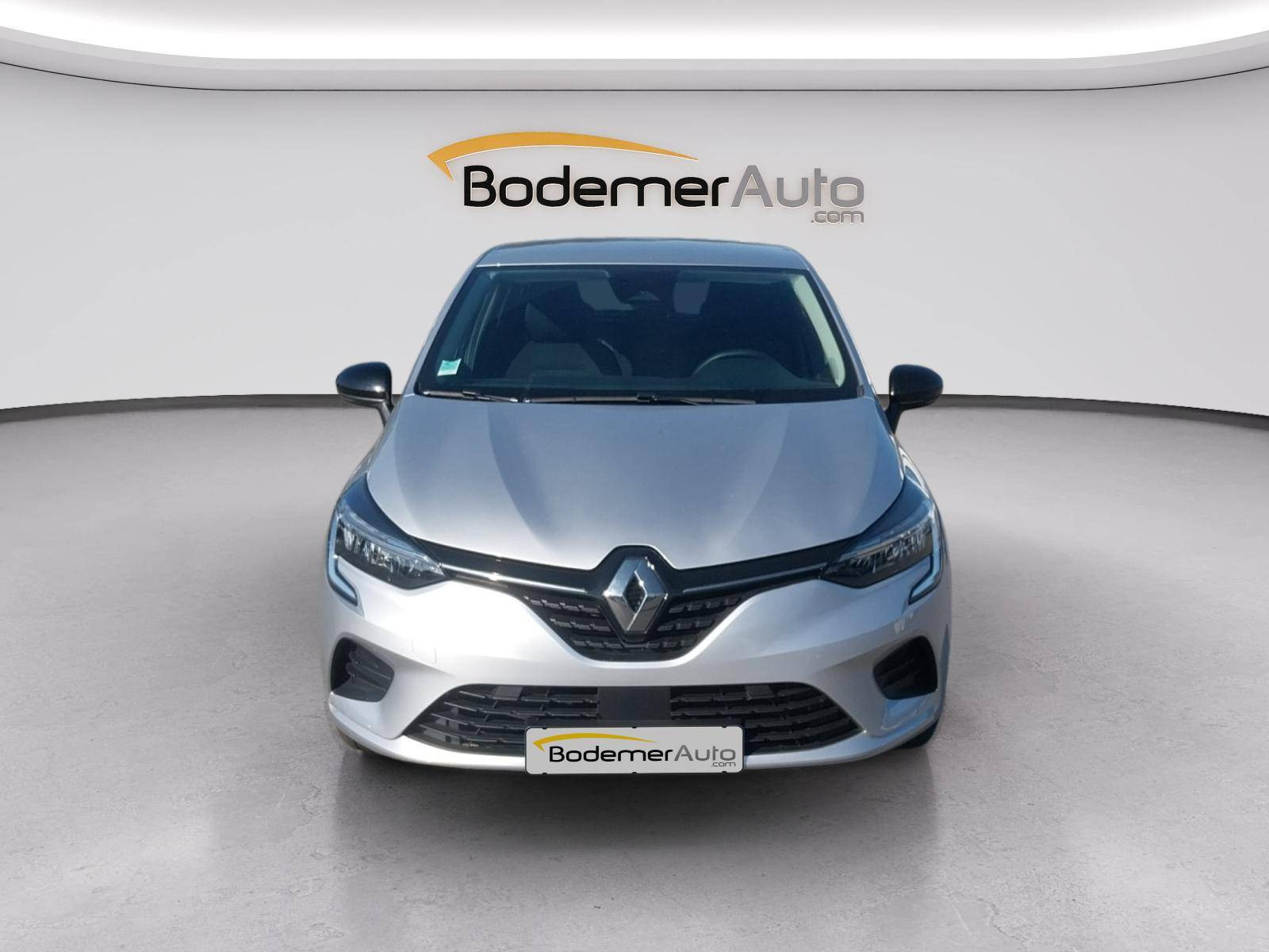 Vente en ligne Renault Clio 5 Clio E-Tech full hybrid 145 au prix de 16 590 €
