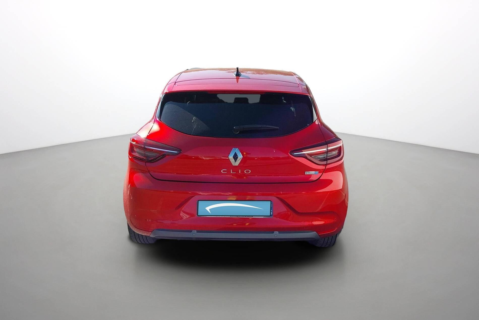 Vente en ligne Renault Clio 5 Clio E-Tech 140 - 21N au prix de 18 390 €
