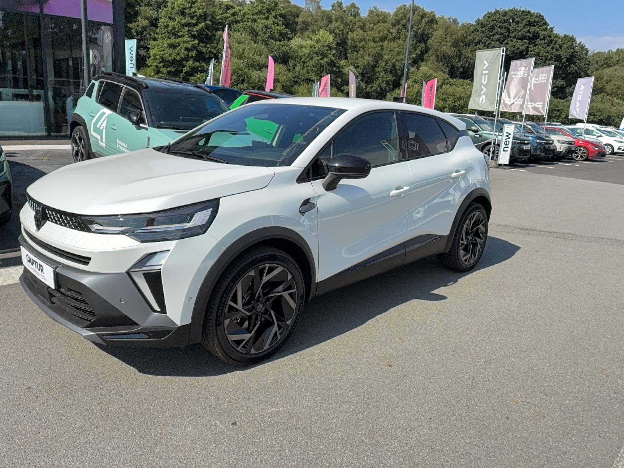 Renault Captur  E-Tech full hybrid 160 ch occasion de 2026 en vente à Guingamp
