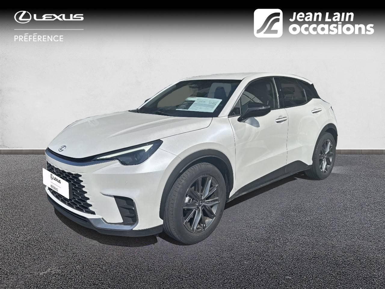Vente en ligne LEXUS LBX LBX 2WD Elegant de 2025 au prix de 32 990 €